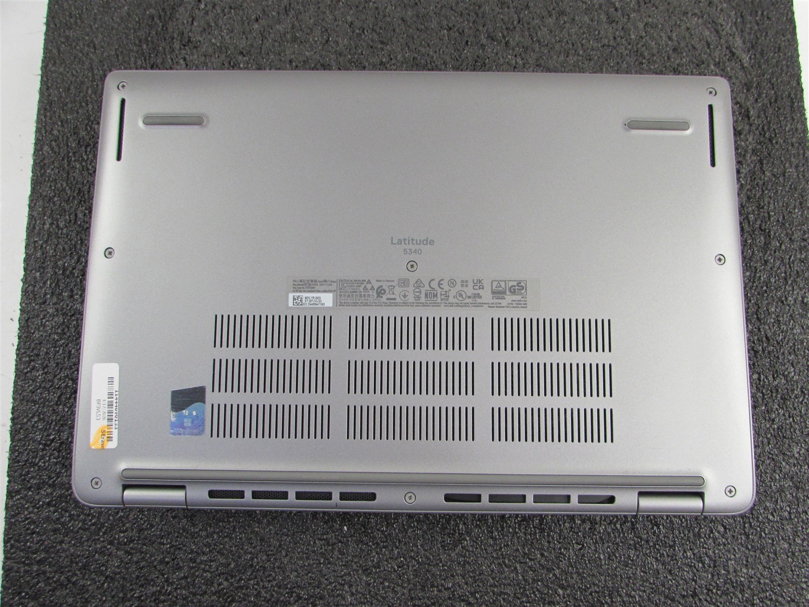 DELL LATITUDE 5340 1920X1080 TOUCHSCREEN I5-1345U 512GB SSD 16GB RAM NO O.S