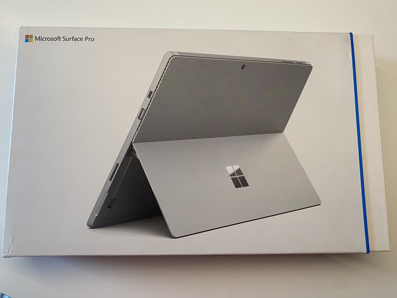 MICROSOFT SURFACE PRO 4 INTEL CORE i7-6650U 2.20GHz 12.3″ 8GB RAM 256GB HD WIN10