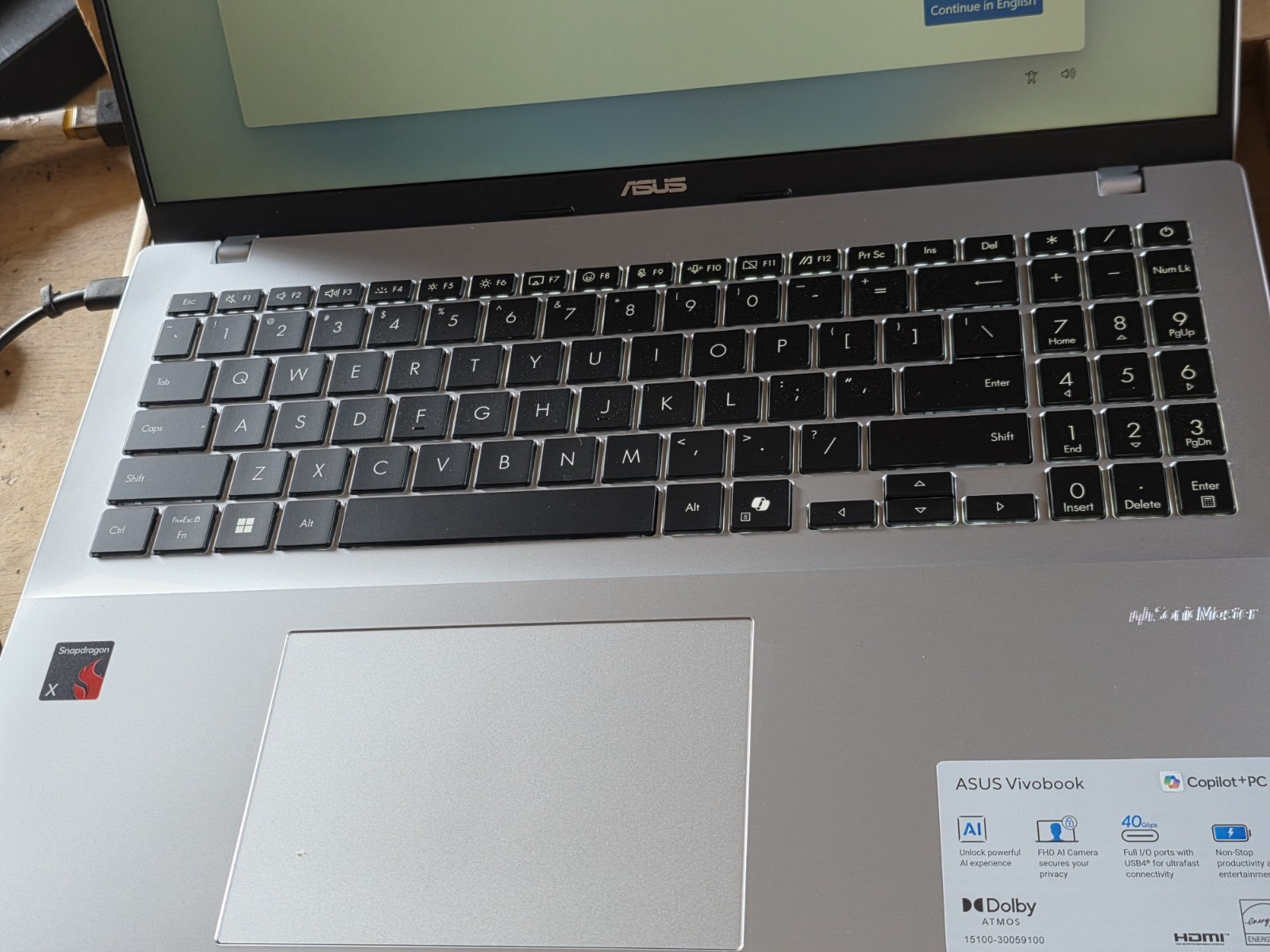 ASUS Vivobook 16″ Copilot+ PC Snapdragon X126100 16GB 1TB X1607QA-IS56 Silver Ob