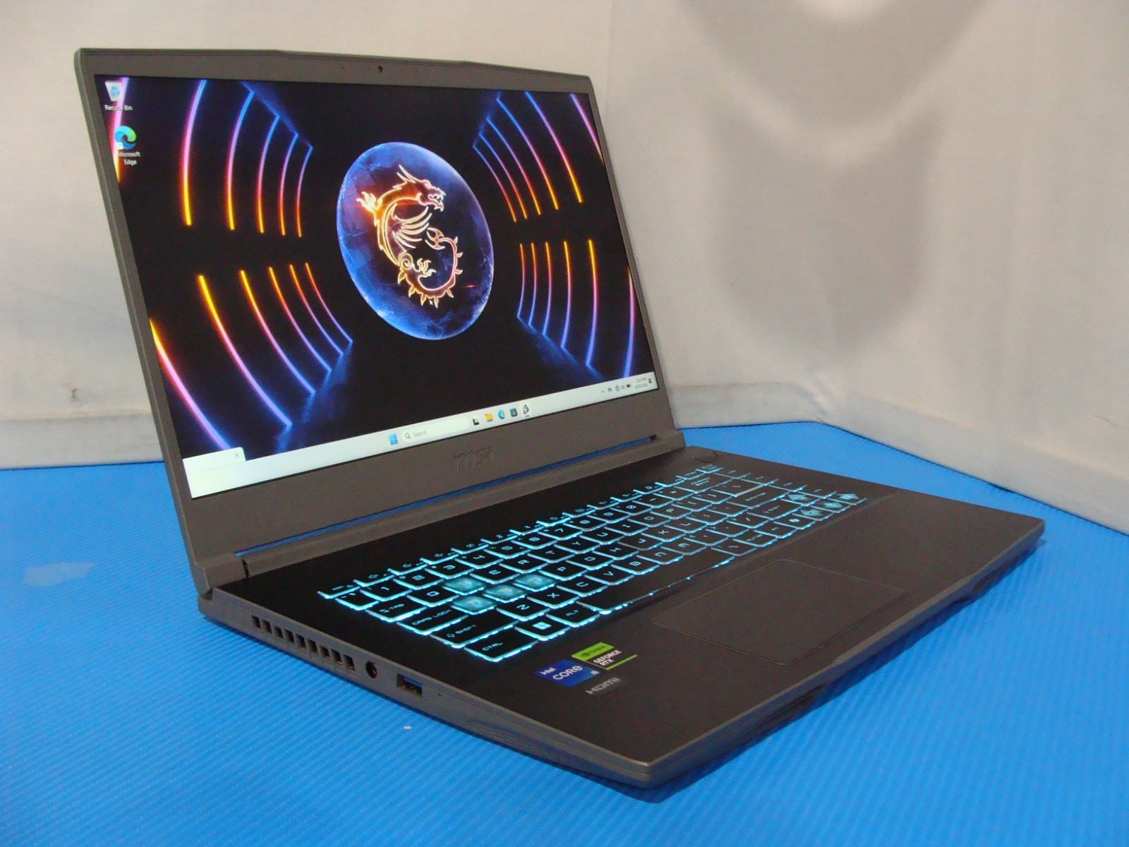 MSI Thin 15 B13VE 15.6” FHD 144hz i5-13420H 2.1GHz 16GB 512GB SSD RTX 4050 6GB
