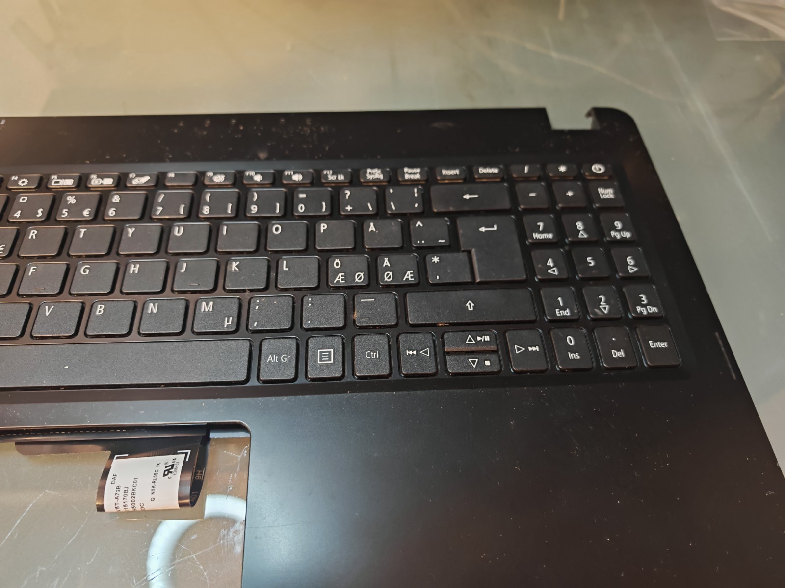 ACER A315-56 EX215-52 51 A515-43 A315-42 TOP BODY PALMREST AM2ME000100
