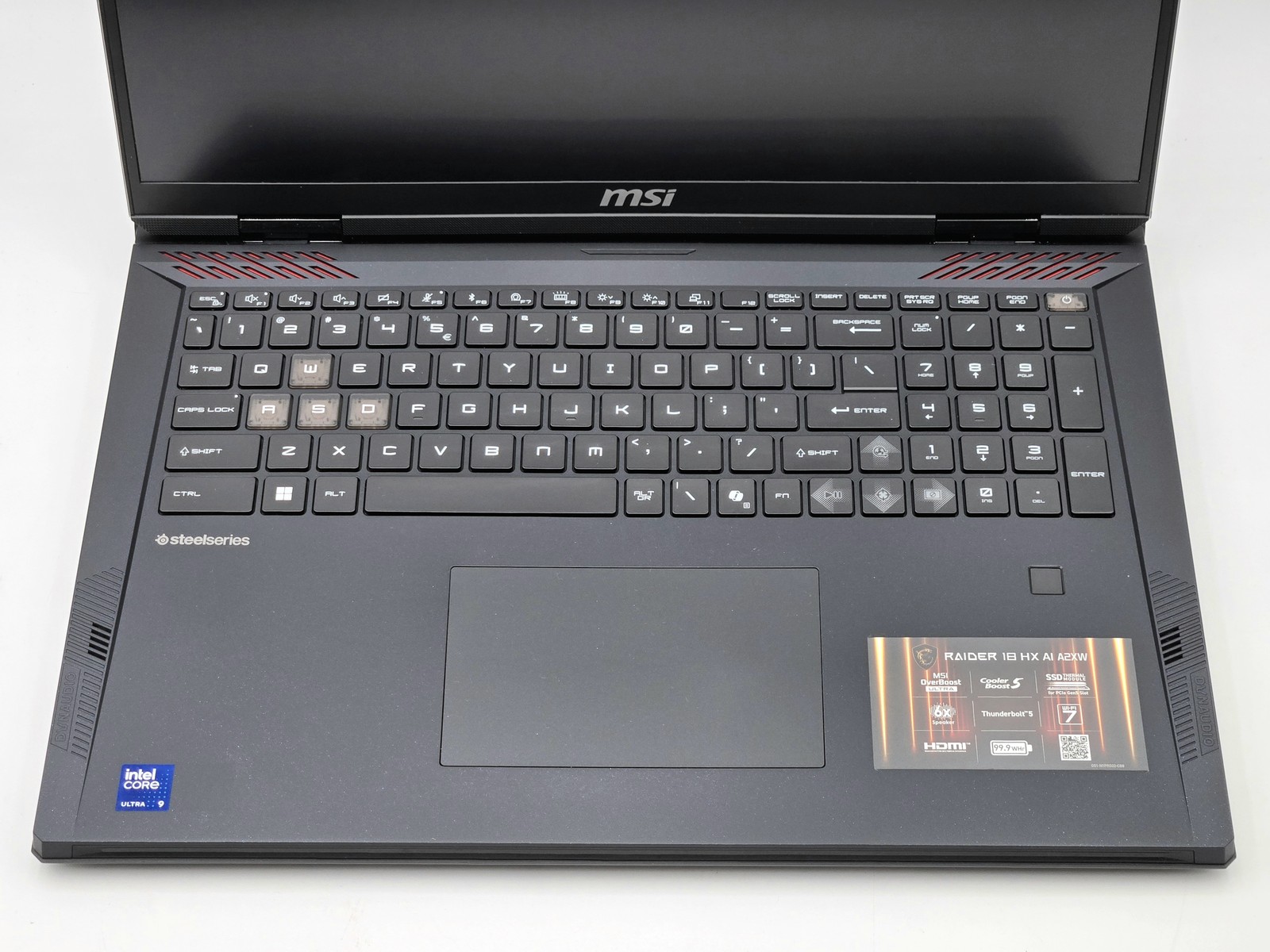 MSI Raider HX 18″ ULTRA 9 285HX 2TB 64GB W11 RTX 5080 Backlit FPR RGB 240Hz