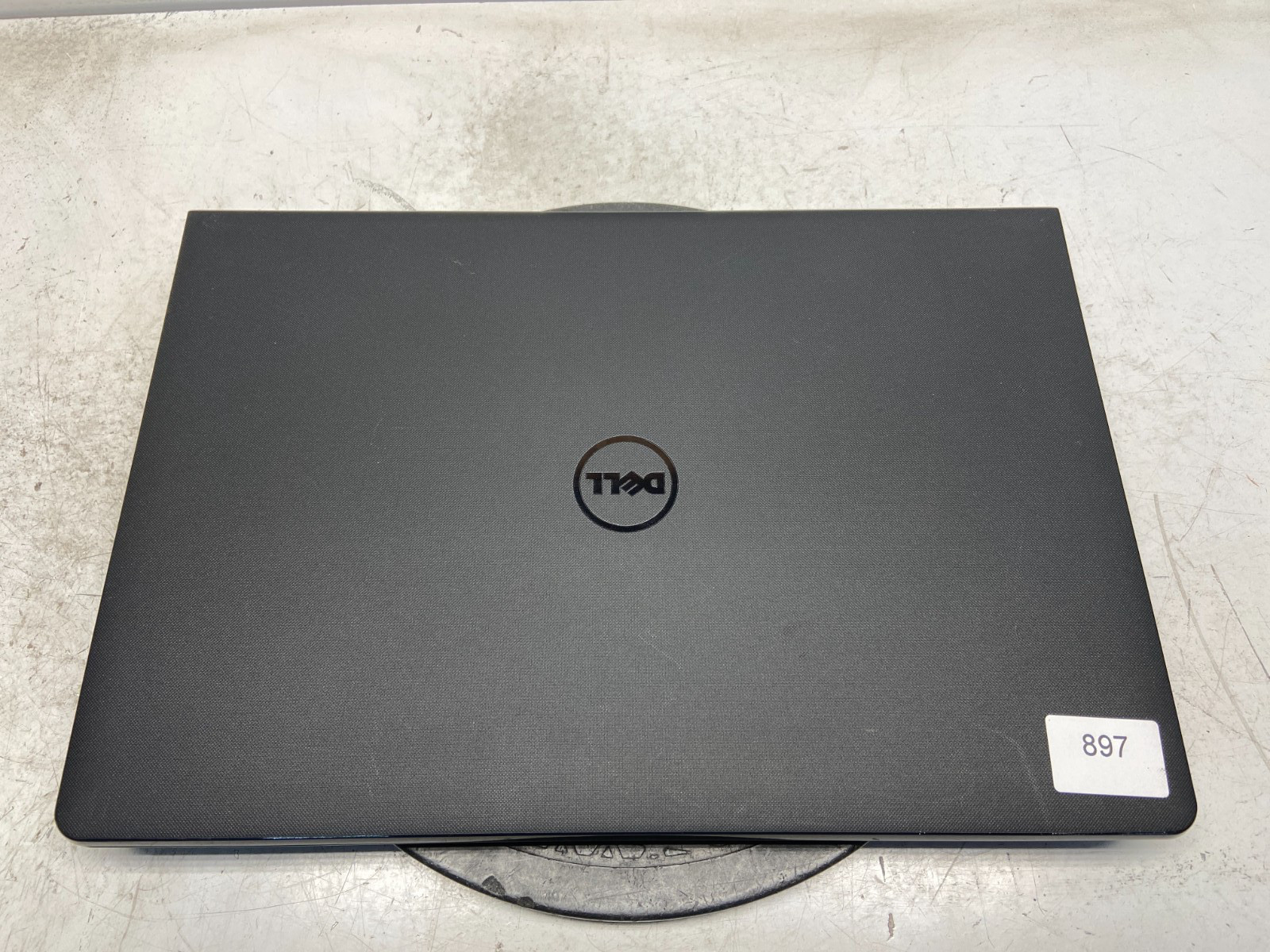 Dell Inspiron 15-3565 AMD A6-9200 2024MHz 4 GB NO HDD READ