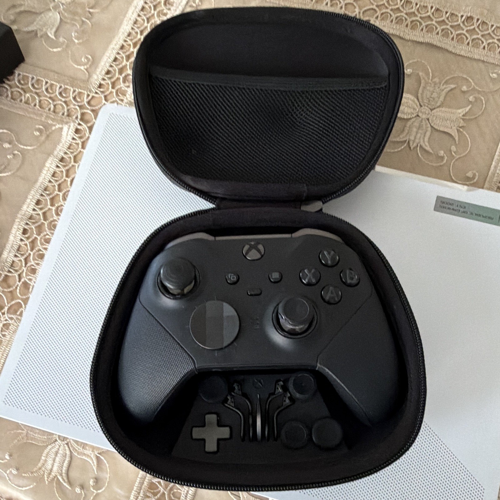 ASUS ROG Zephyrus G14 GA402XV + Xbox Controller + Headset $1200
