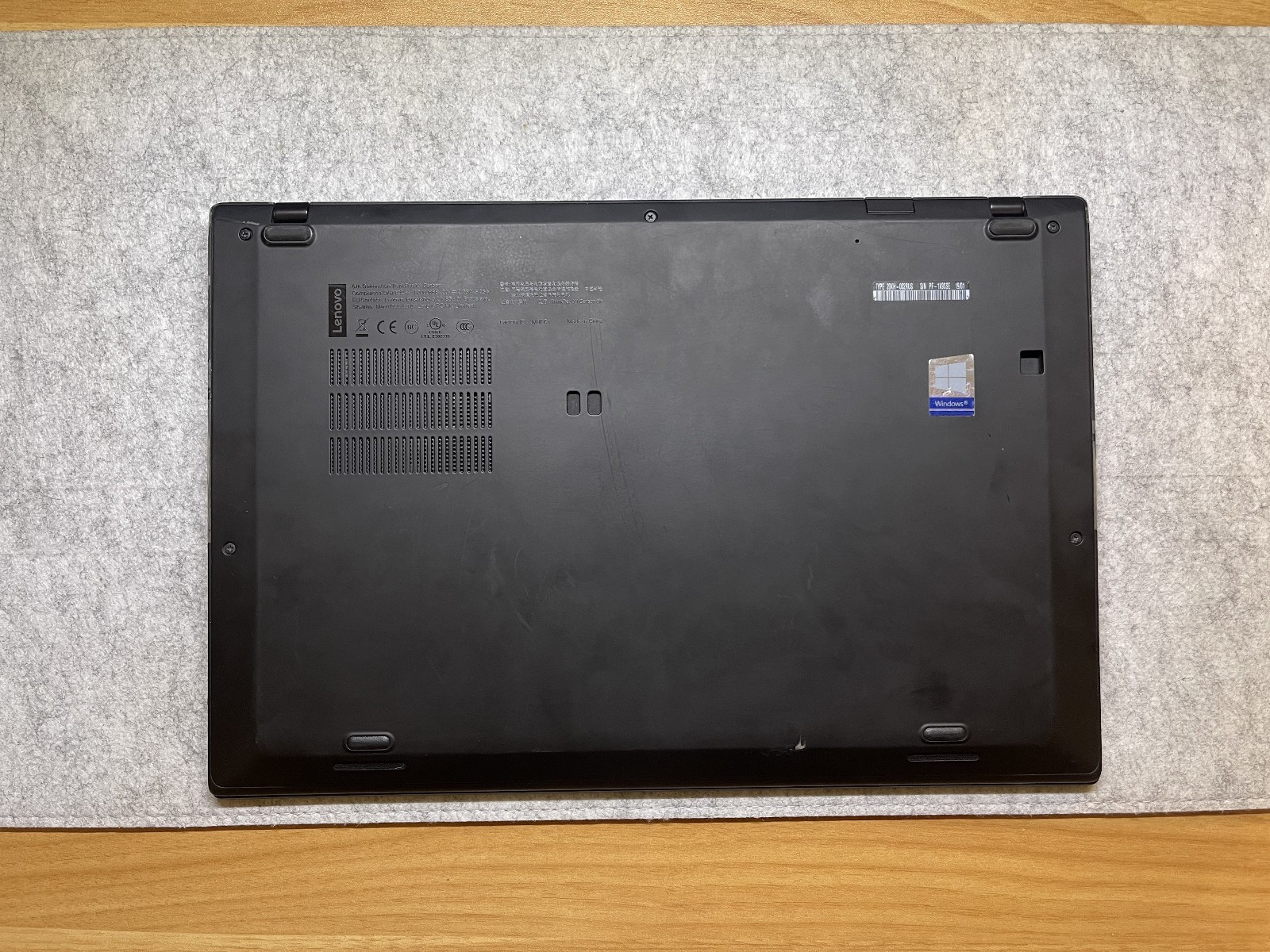 Lenovo ThinkPad X1 Carbon Gen 6 14″ WQHD i7-8650U 16GB 256 GB SSD W/IR Cam