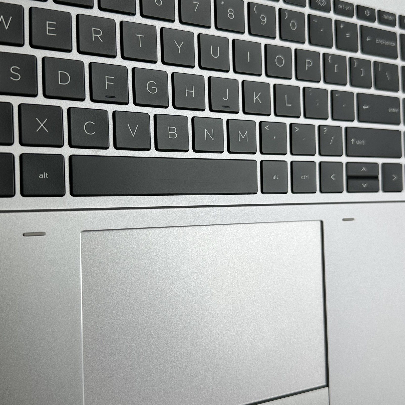 HP ZBook Fury 16 G9 FHD+ 2.1 GHz i7-12850HX 32GB 1TB SSD RTX A2000 Very Good