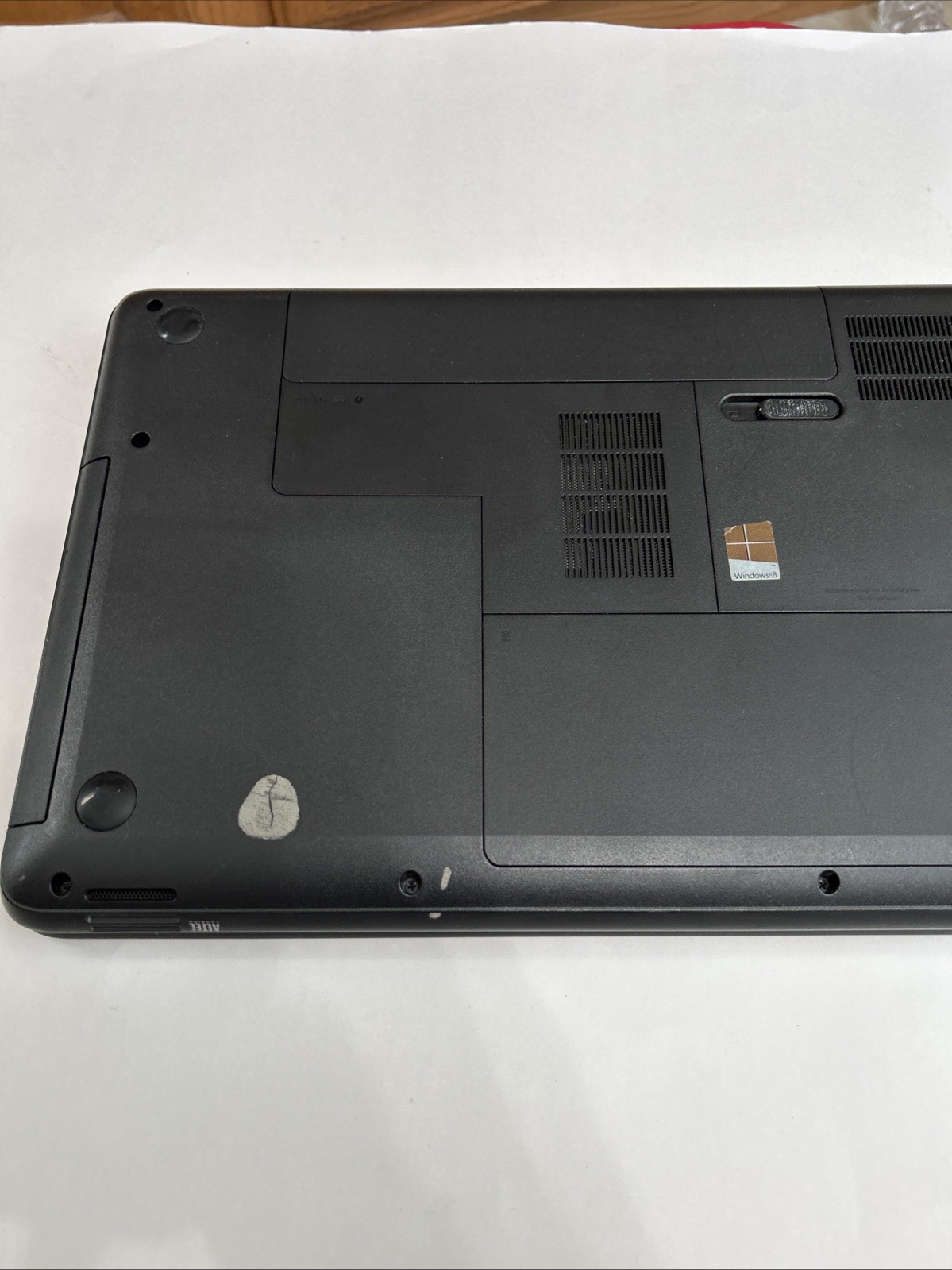 HP 655 15.6” / AMD E1 Parts Repair Only !! Vista College Logo