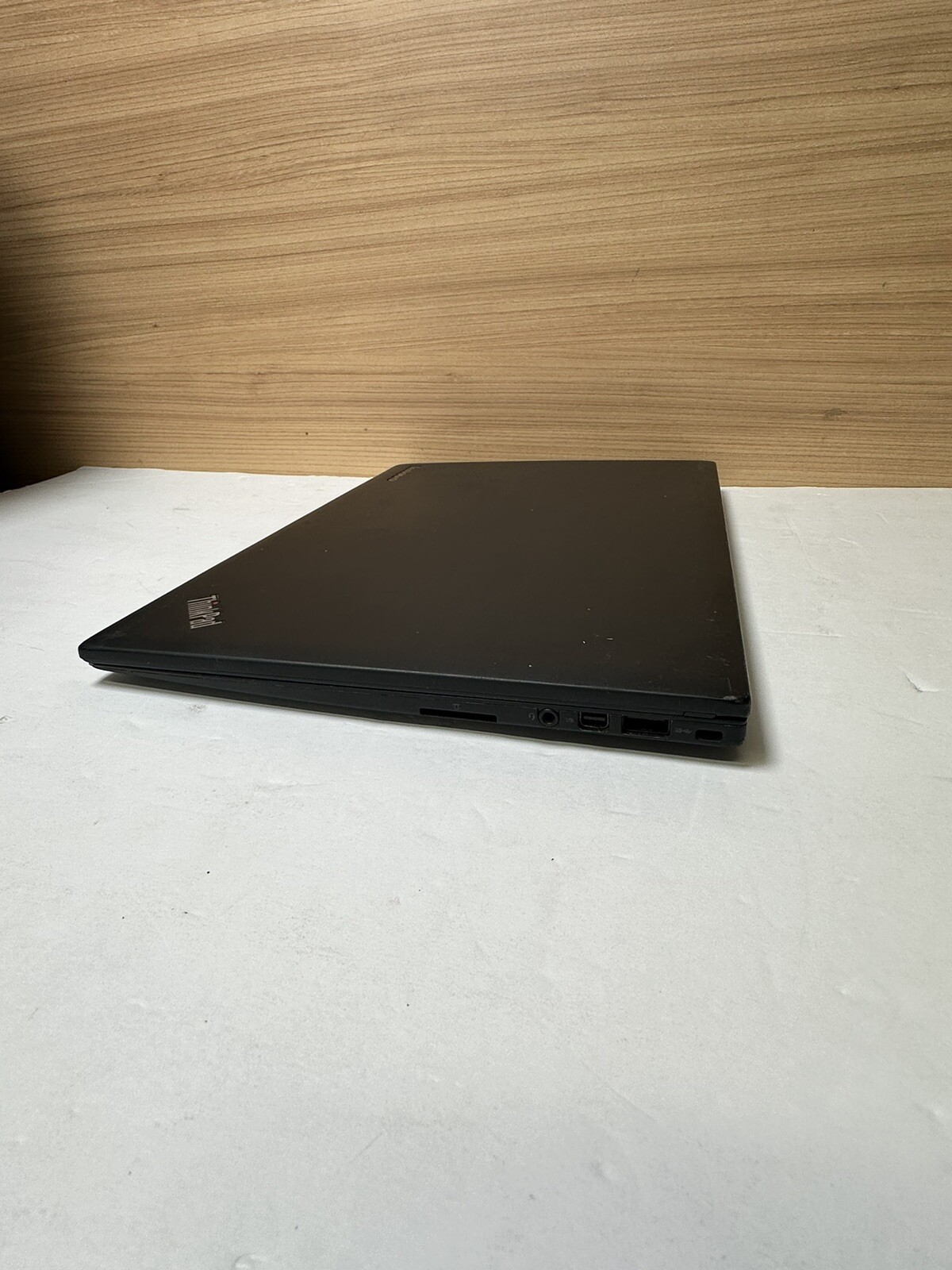 Lenovo ThinkPad X1 Carbon Intel Core i5-3427U 1.8GHz 4GB RAM No Hard Drive