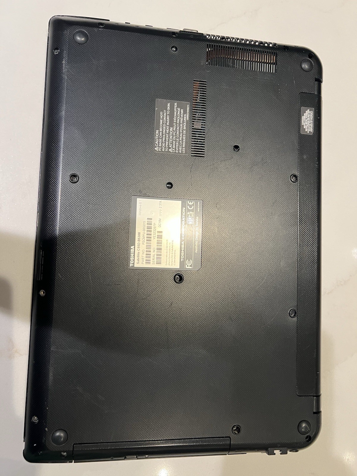 Toshiba Satellite C55D-B5308 AMD E1-2100 APU 8 Gig Ram 500 Gig Storage