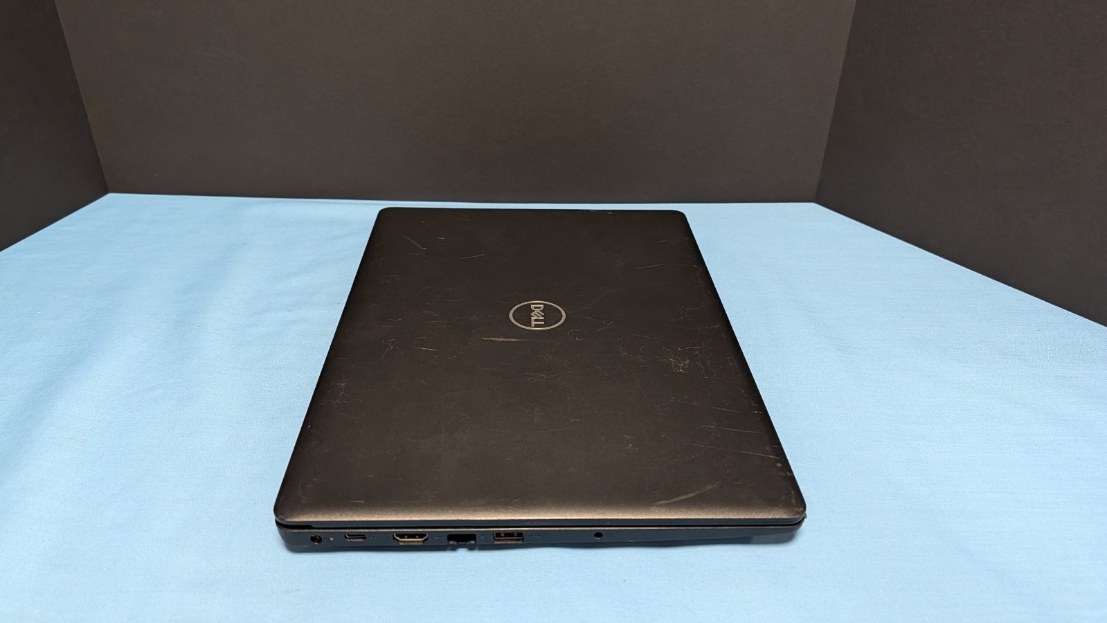 DELL LATITUDE 3490 – i3-7130 8GB RAM NO HDD NO OS MISSING HINGE COVER READ!