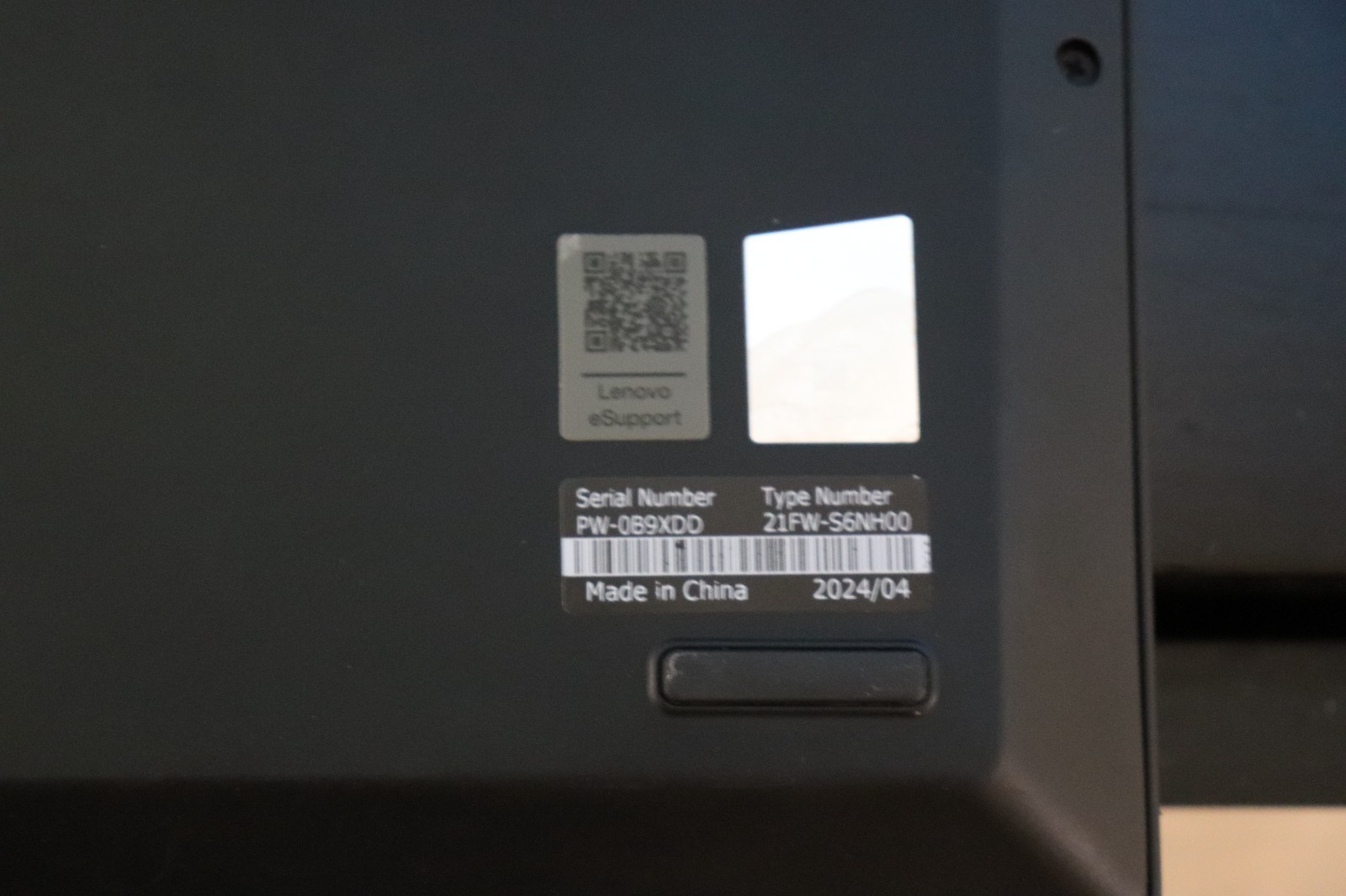 #3 Lenovo Think Pad P1 Gen 6 16 OLED 2.6 GHz i9-13900H 32GB 1TB SSD RTX 2000 Ada