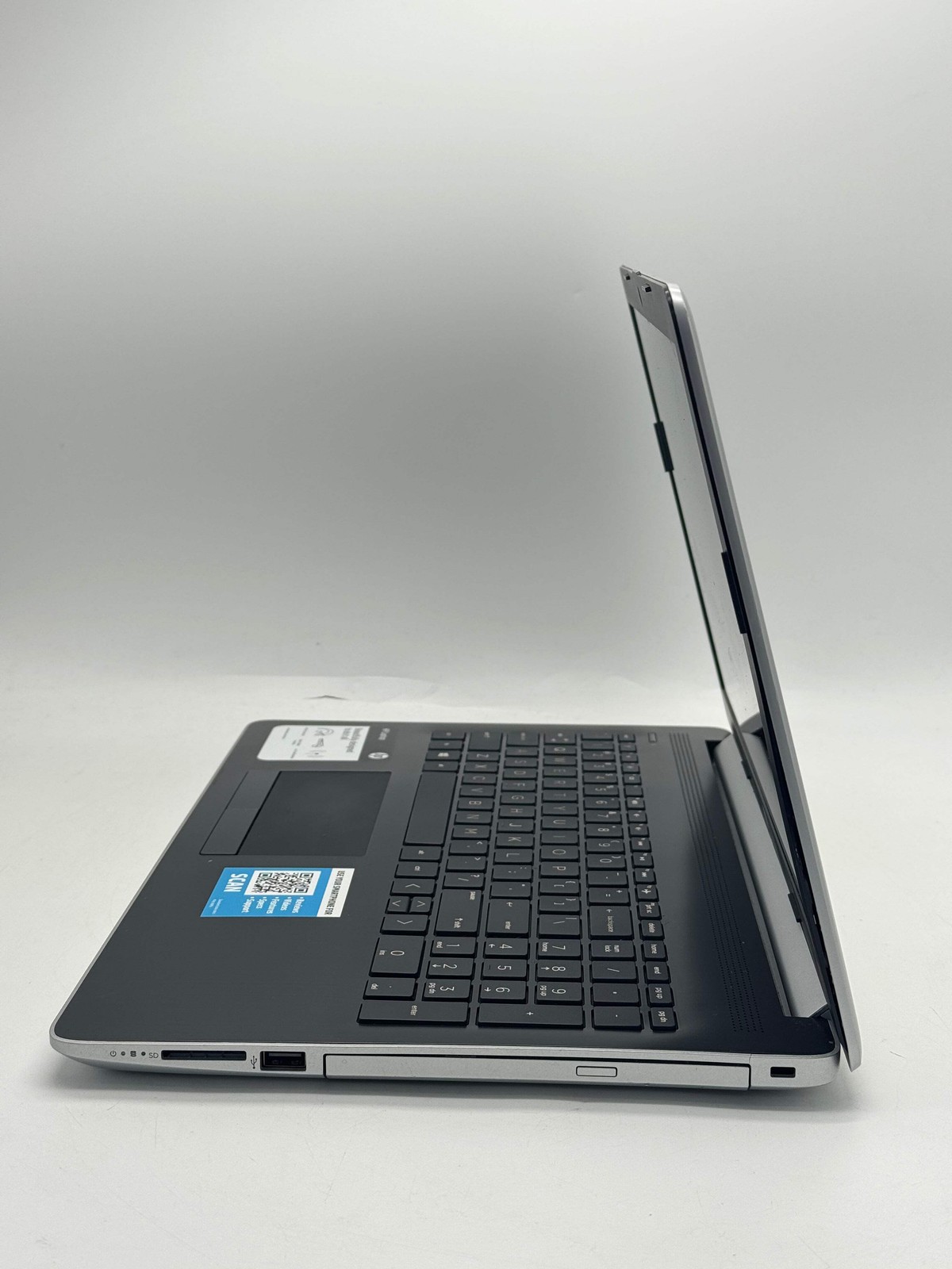 HP 15-db0031nr 15.6″ AMD A9 4GB 1TB HDD Black Used