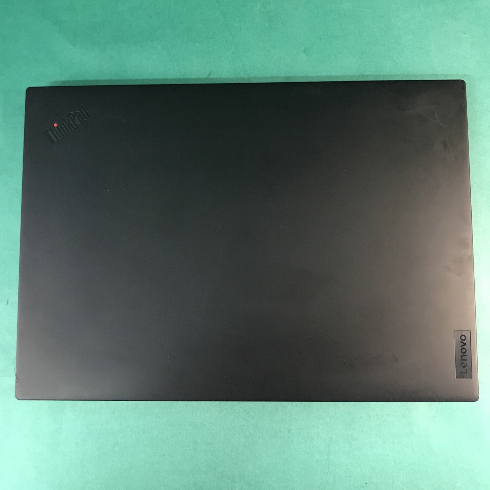 Lenovo ThinkPad P1 Gen 5 Intel i9-12900H 8GB RAM 1TB NVME Nvidia RTX 3080 W11PRO