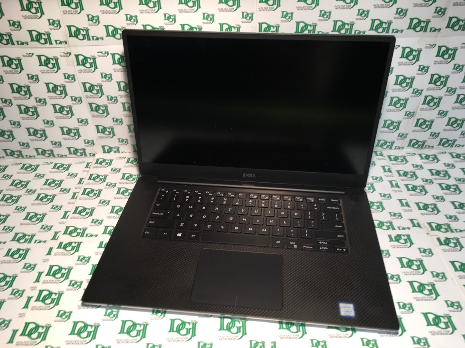 Dell XPS 15 7590 i7-9750H 2.6GHz
