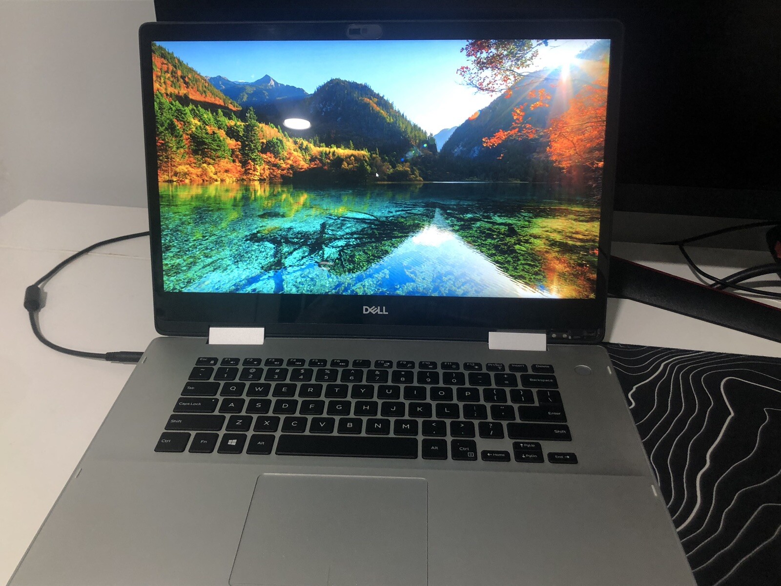 Dell Inspiron 5591 2n1 TouchScreen I5-10210U 256gb,8GB Ram,WIFI,Win 11 GOOD BATT