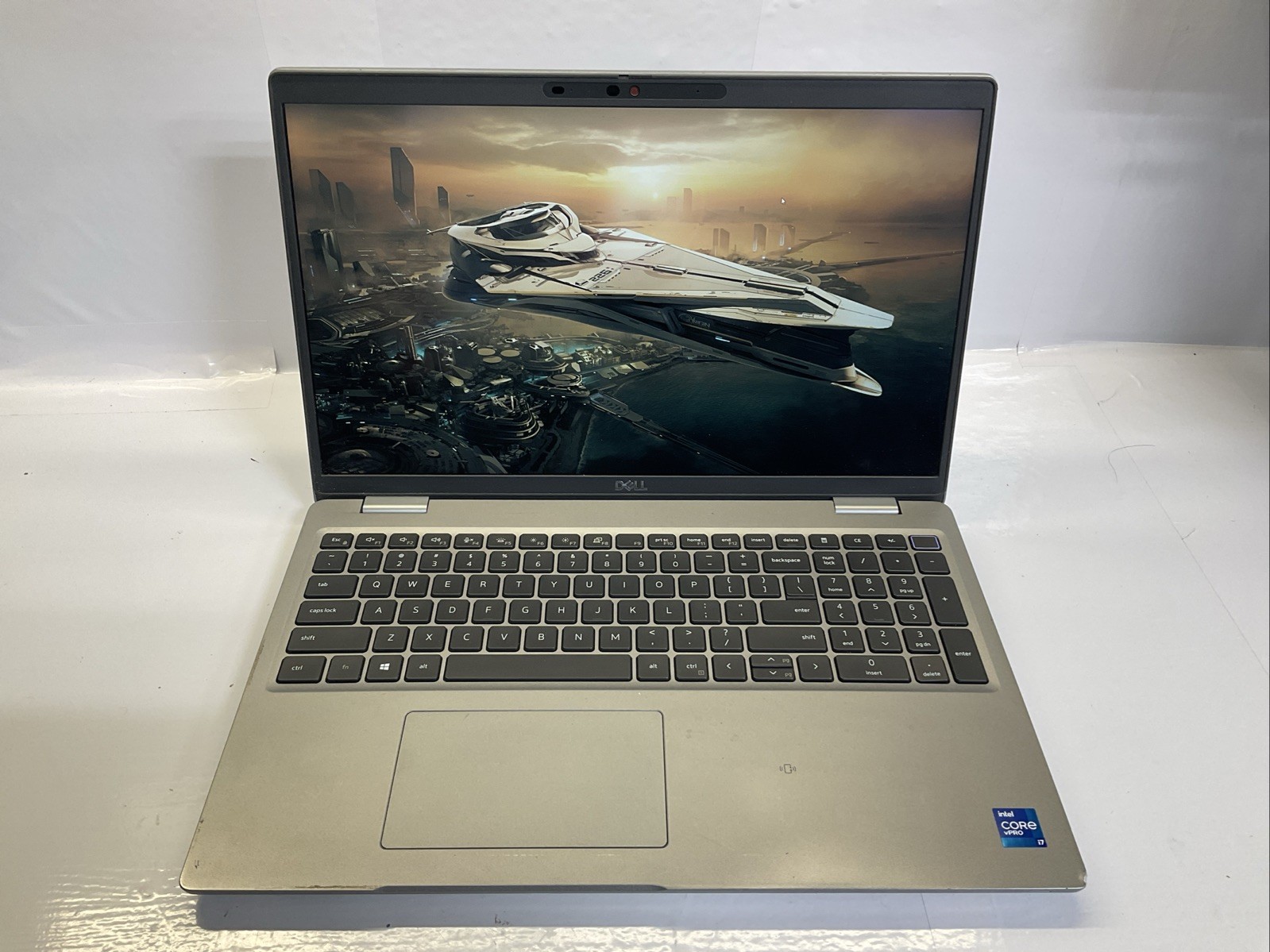 Dell Latitude 5520 15.6-inch i7-11th 16GB RAM 256GB SSD Touch W11 Pro AC(133F)