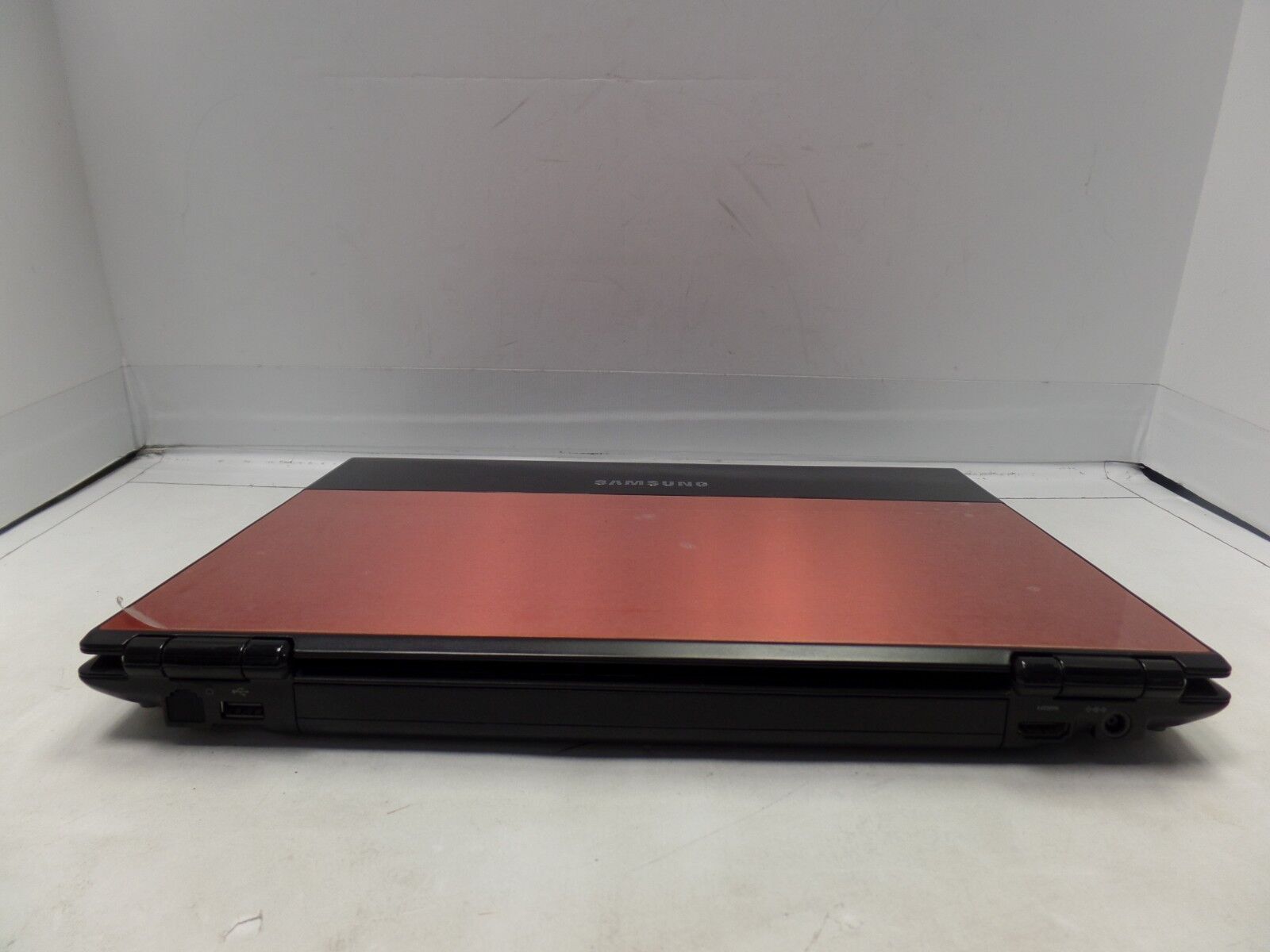 Rare 14.1″ Samsung Sens X460 2.26GHz P8400 4GB 250GB Win10 Pro GeForce 9200M