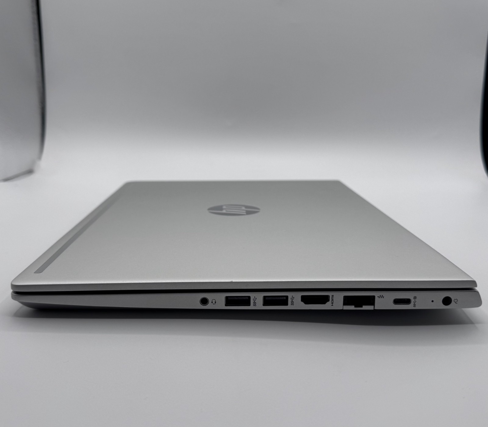 HP ProBook 440 G6 5VC06UT#ABA – i5-8265U | 8GB RAM | 256GB NVMe