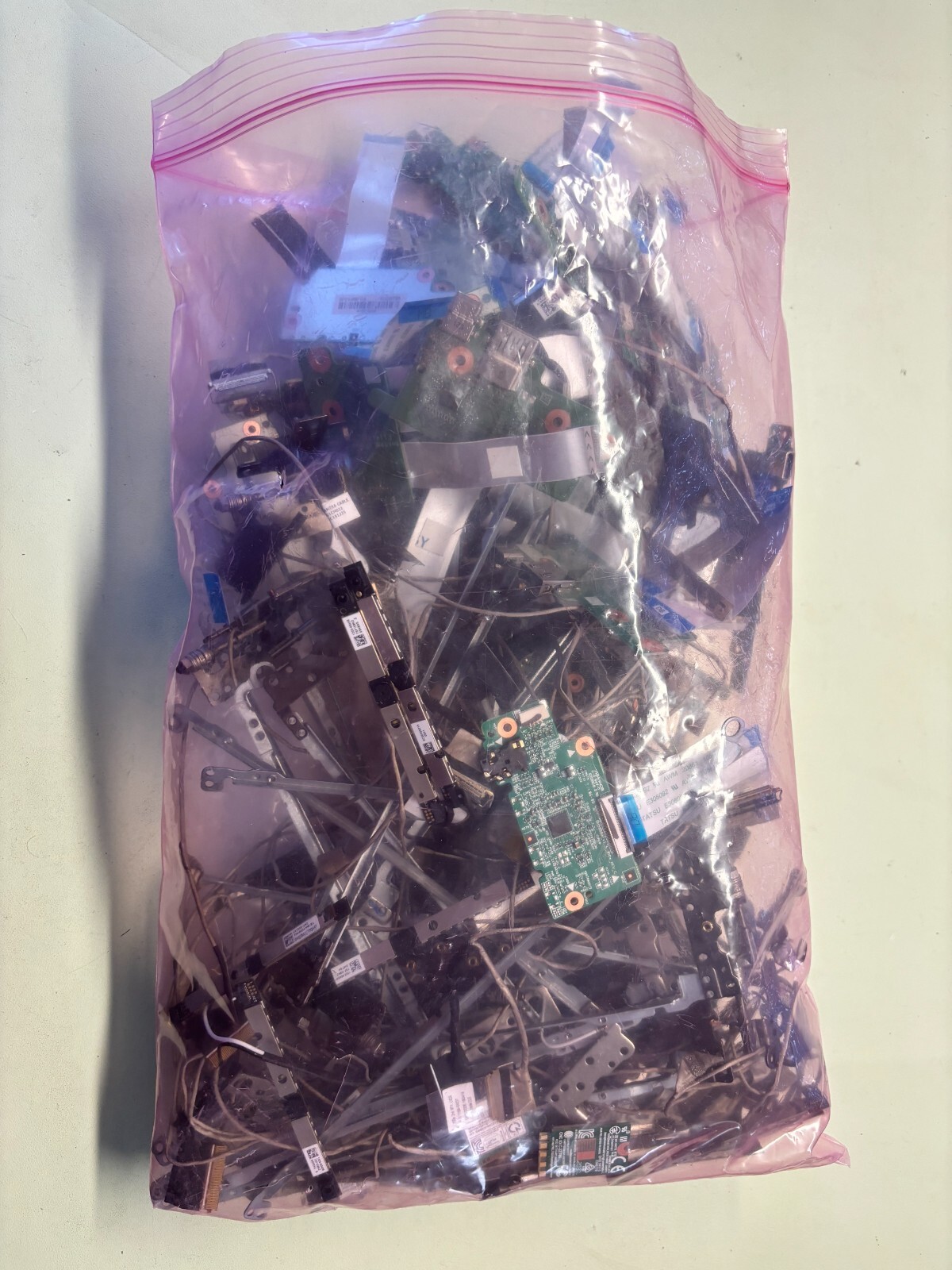 LENOVO 100e CHROMEBOOK 2nd GEN MTK/ AST MISC Parts.