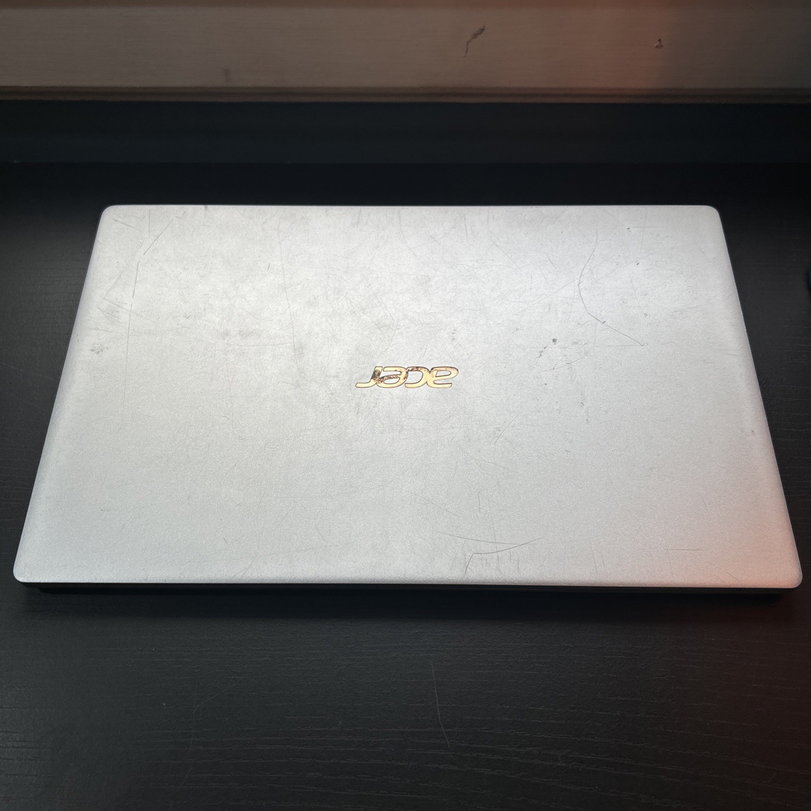 Acer Swift 5 Ultra-Thin & Lightweight Laptop 15.6 + Charger