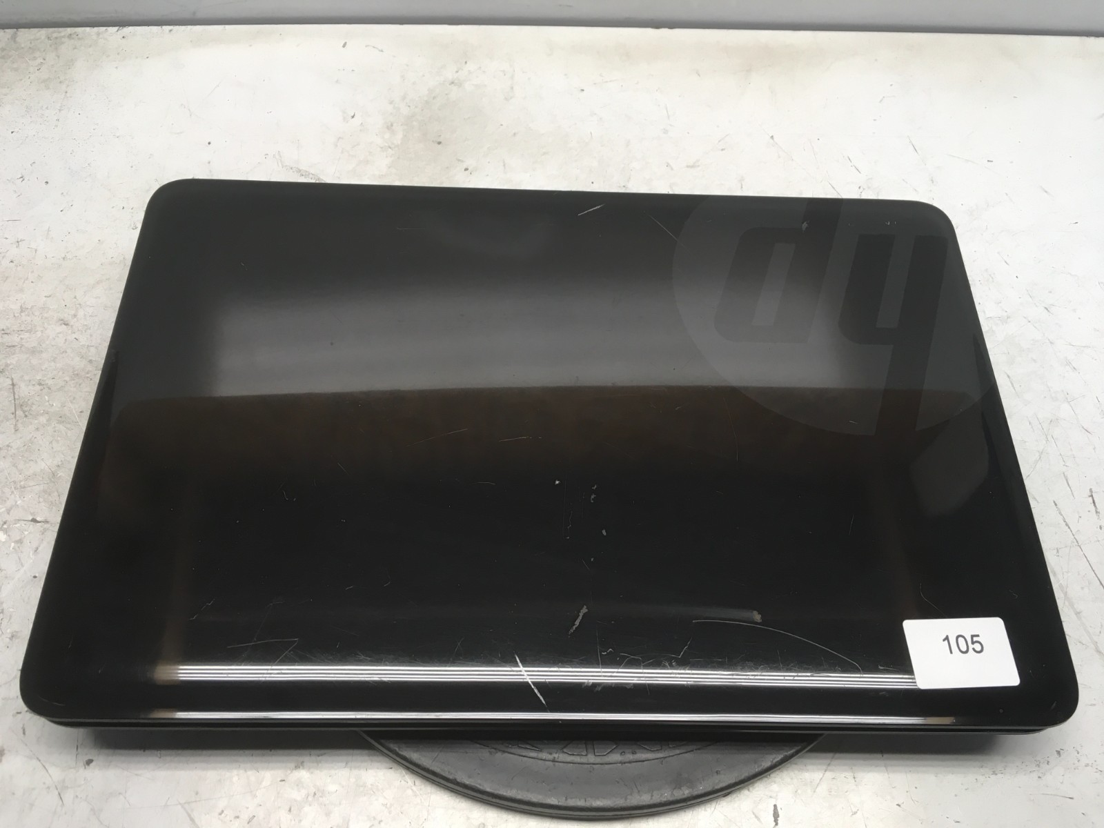 HP 2000-2B44DX AMD E-300 1300MHz 4 GB NO HDD