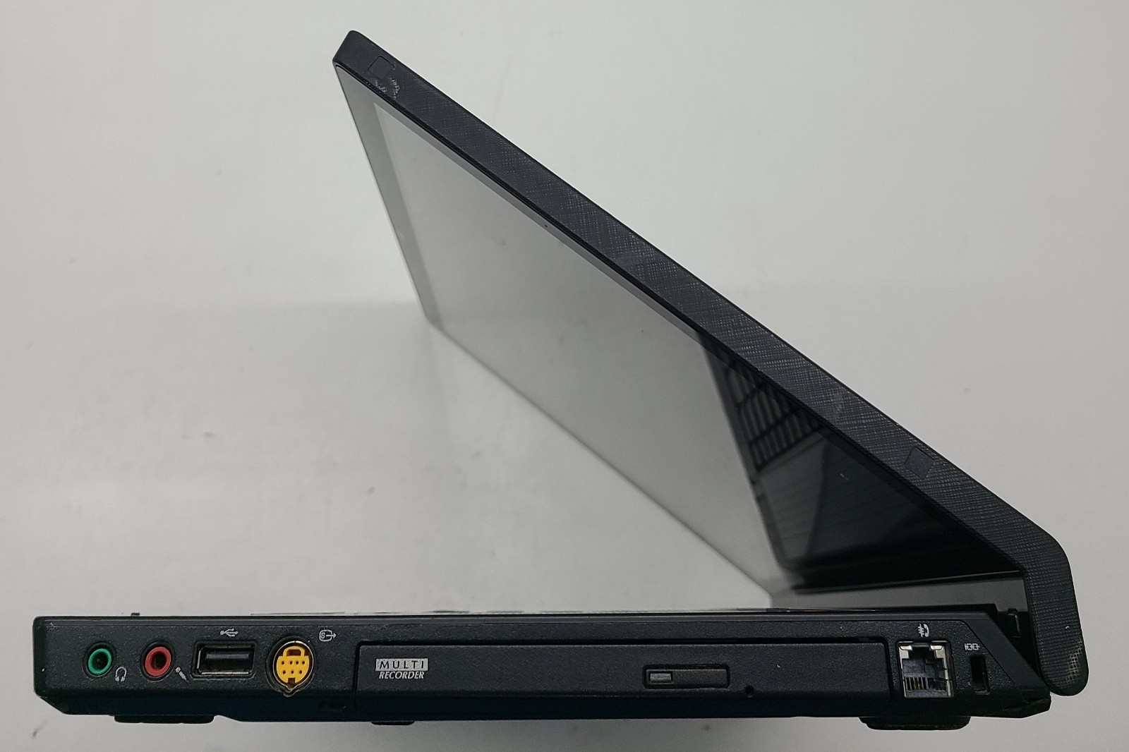 Lenovo Y510 Laptop Intel Centrino 2GB Ram NO HD/OS BIOS PASSWORD (FL)