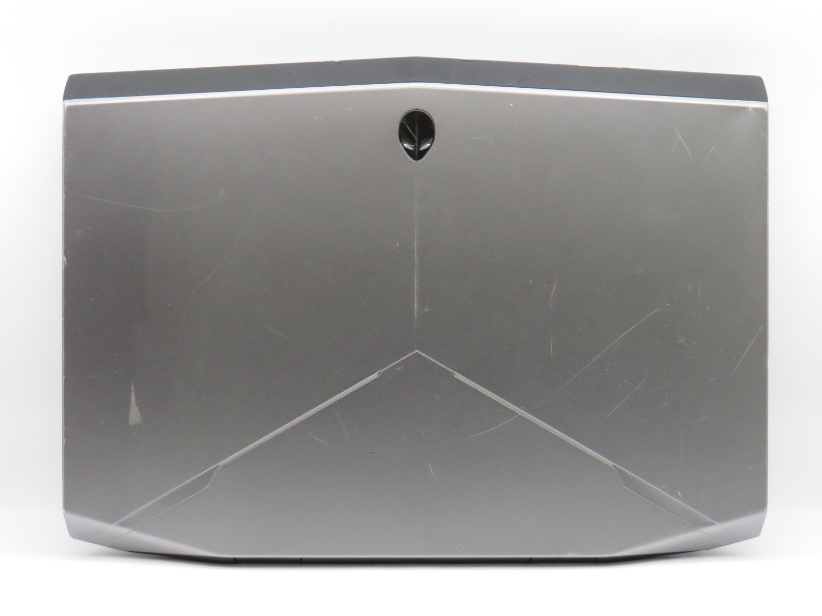 Alienware 13 r3 i7-7700HQ @ 2.8 Intel HD 17.3″ No RAM/HDD/OS/AC *PARTS*