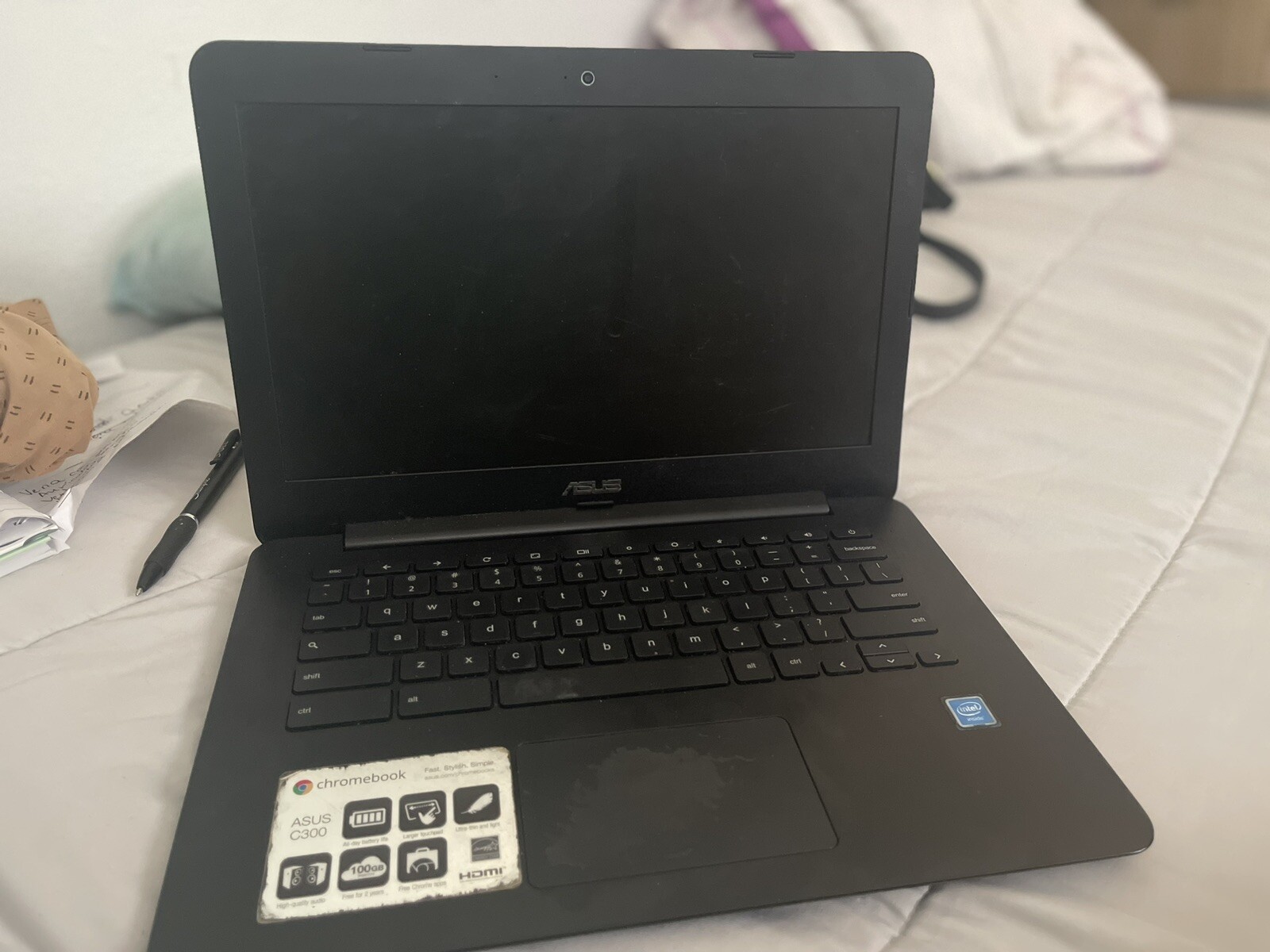 ASUS C300M Chromebook For parts