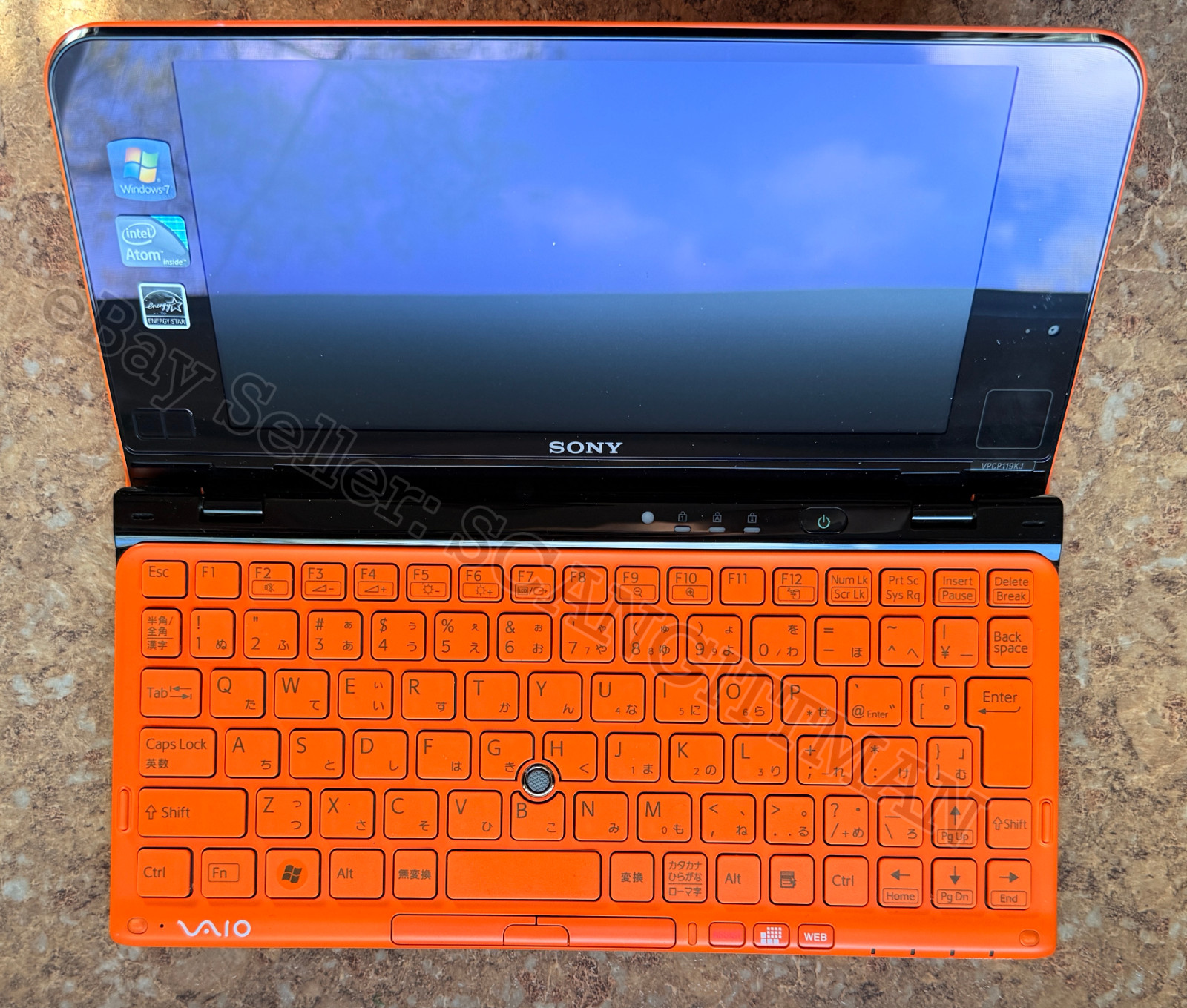 Sony Vaio Personal Computer P Series VPCP119KJ Z530 NICE CONDITION – Neon Orange