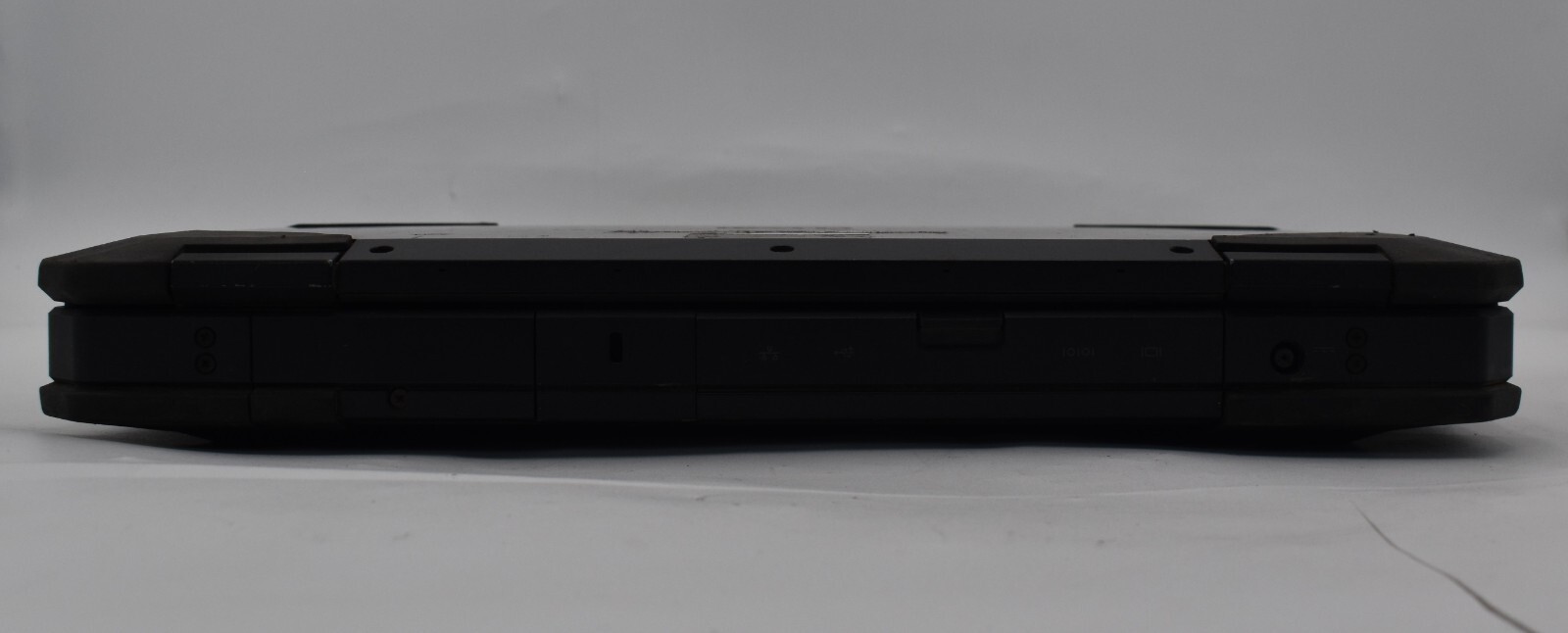 14″ Dell LATITUDE RUGGED 5404 Laptop i3-4030U 1.90GHz 8GB RAM 500GB SSD WIN10