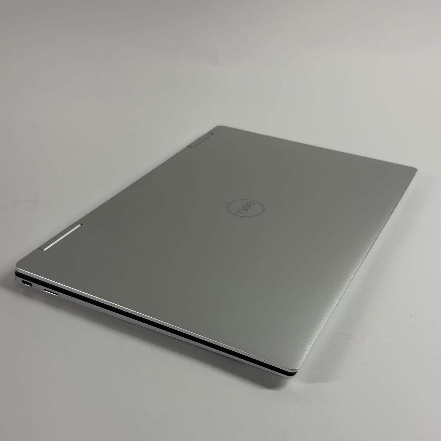 Dell XPS 13 7390 13.4″ i7-1065G7 1.3GHz 32GB RAM 512GB SSD