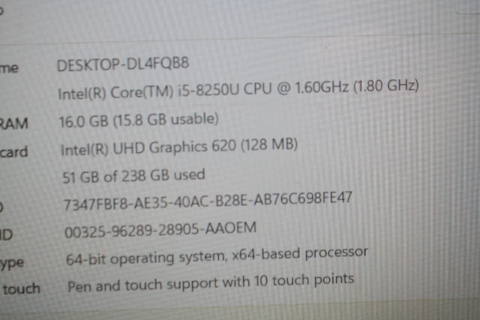 HP ENVY x360 Convertible 15m-cn0xx 15″ Core i5-8250U 1.6GHz 16GBRAM 256SSD Touch