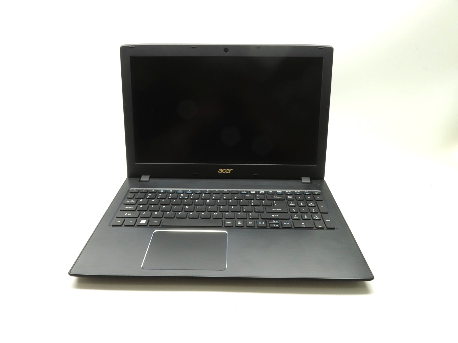 Acer Aspire E5-576-392H 15.6″ Intel i3-8130U 2.4GHz 16GB RAM 128GB SSD 1TB HDD
