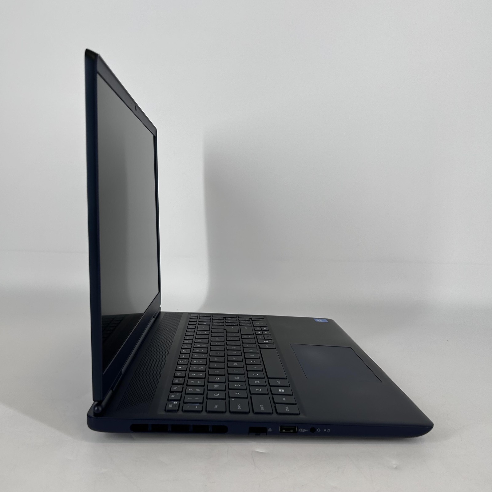 Dell Alienware 16 Aurora 120Hz QHD+ 2.5 GHz Core 7 240H 32GB 1TB SSD RTX 5060