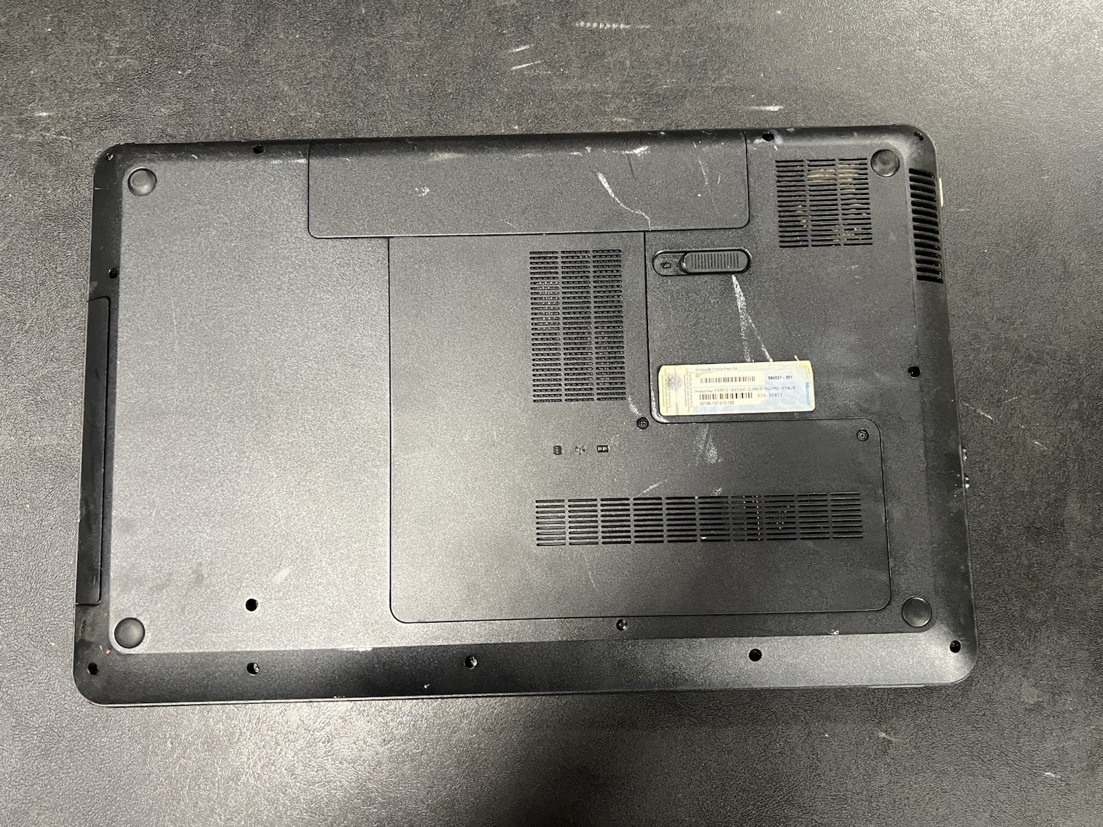 HP Pavilion g7-1338dx 17.3″ Intel Core i3 Processor Laptop For Parts