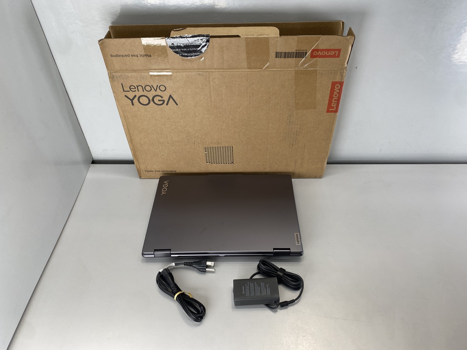 Lenovo Laptop Yoga 7 2-In-1 16IML9 16″ Intel Core Ultra 7 155U 1TB – Black