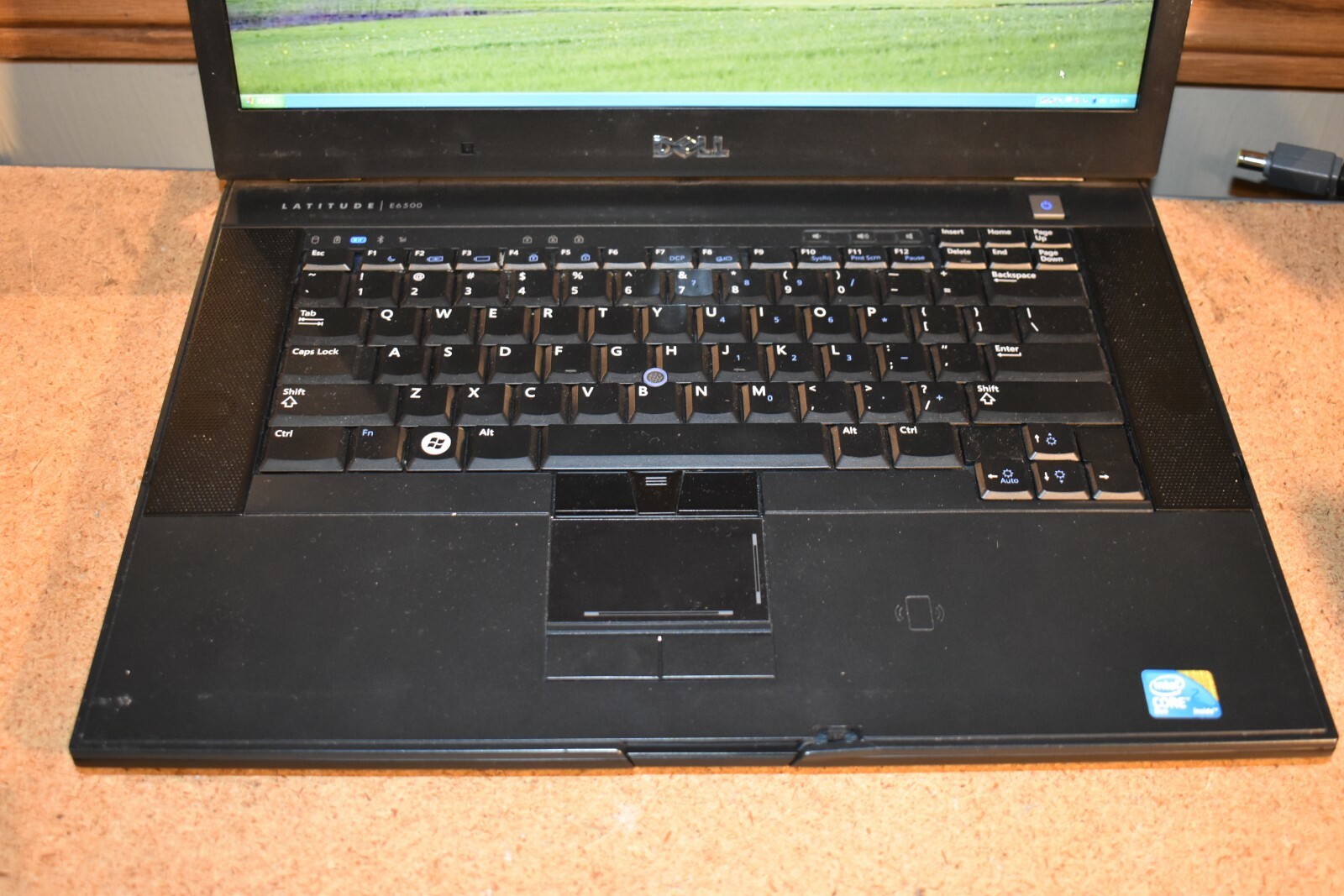 Dell Latitude E6500 P8600 2.4GHz 4GB 320GB WUXGA 1920×1200 Windows XP NVidia NVS