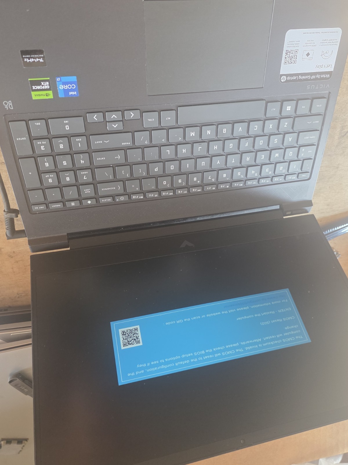 HP Victus 16-r0073cl 16.1″ FHD i7-13700HX 16GB RTX 4060 W11H Issues