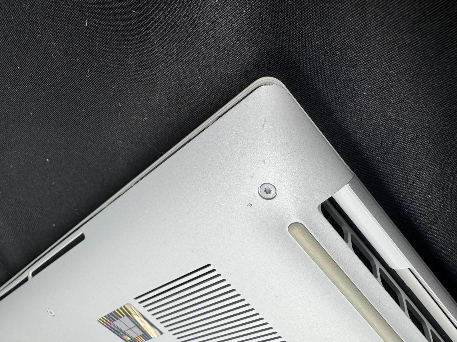 2022 Platinum White Carbon Dell XPS 15 9500 i9-10885H 16Gb 512Gb 1650Ti 4K Touch