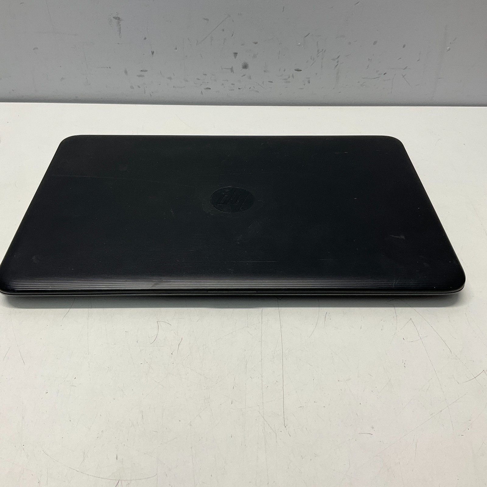 HP Notebook 15-ba009dx Laptop AMD A6-7310 2GHz 4GB RAM 120GB SSD Win 10 NO BATT