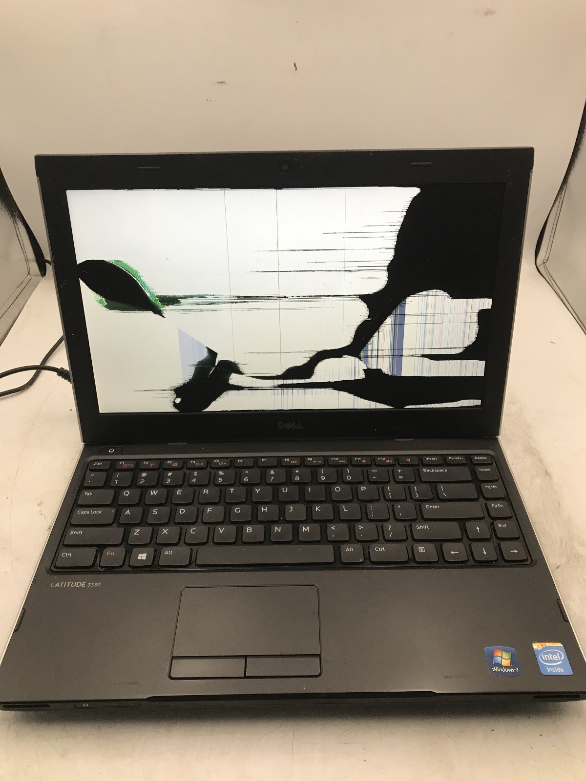 DELL LATITUDE 3330 – FOR PARTS/BROKEN LCD – INTEL I3 11TH GEN – 4GB RAM -READ-BB