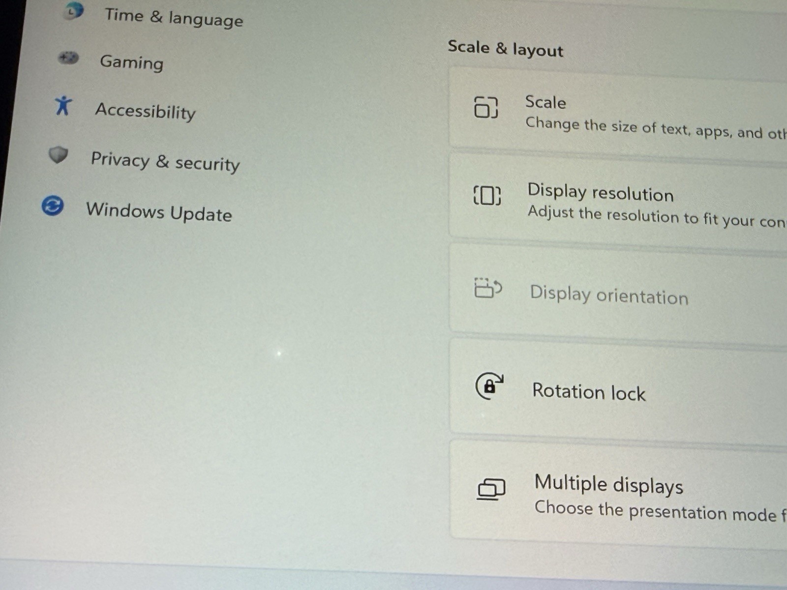 Microsoft Surface Pro 7 plus 1961 Core i5-1135G7 2.4GHz 16GB 256GB Win 11 Pro