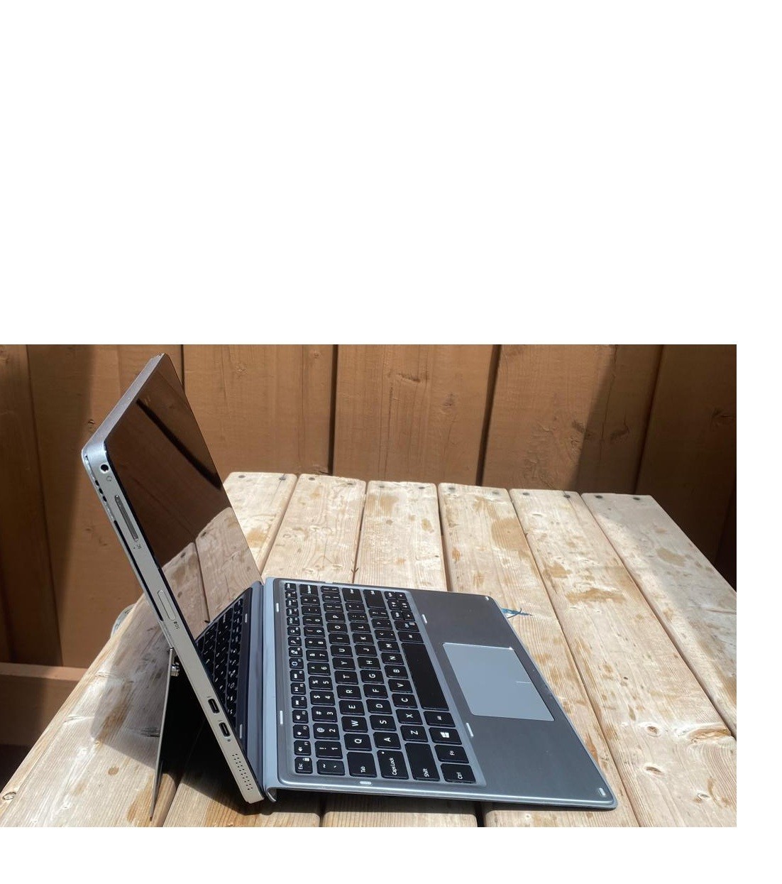 Dell Latitude 7200 2-in-1 tablet i5, Gen 8, 8Gb Ram, 256Gb NVme