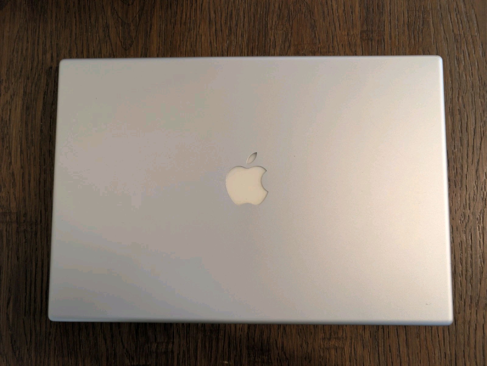 15.4″ Apple MacBook Pro A1286 C02FF03GDMPK Early 2011 2.2GHz Laptop For Parts
