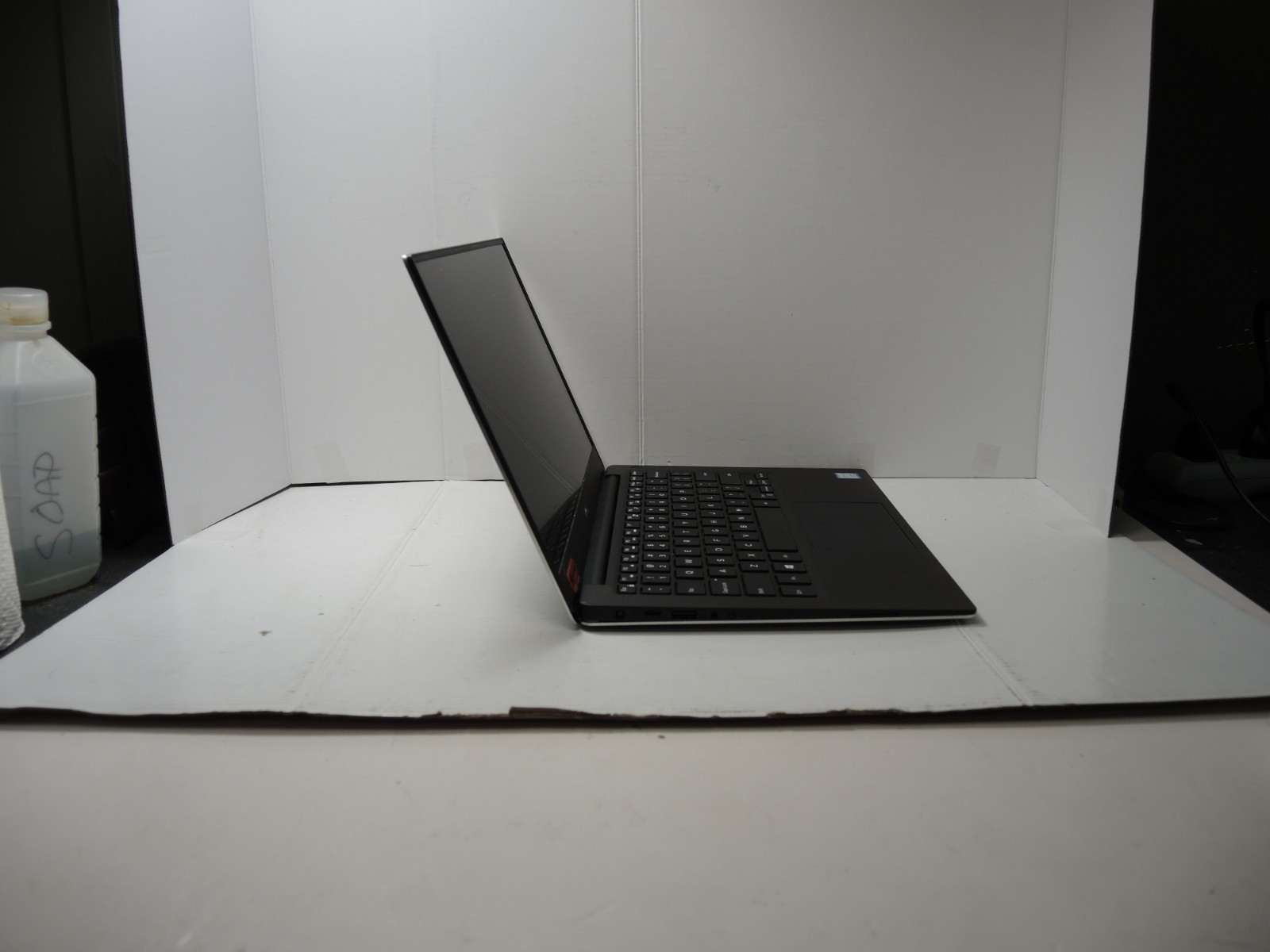 Dell XPS 13 9360 Laptop – DEAD | NON-FUNCTIONAL | FOR PARTS ONLY