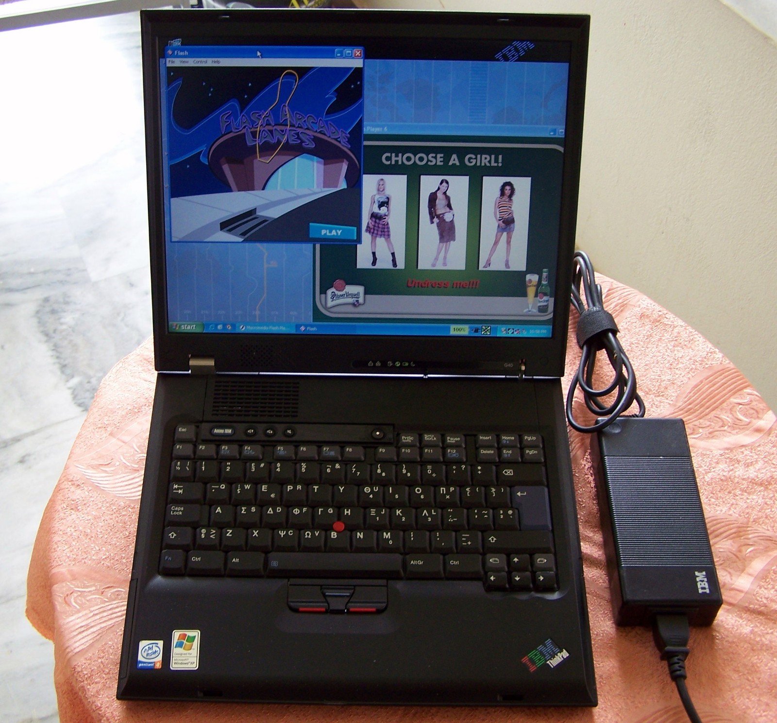 Rare IBM Laptop G-40 Type 2388 Intel-P4 3.0GHz 504MB 60GB Parallel Floppy (x a t