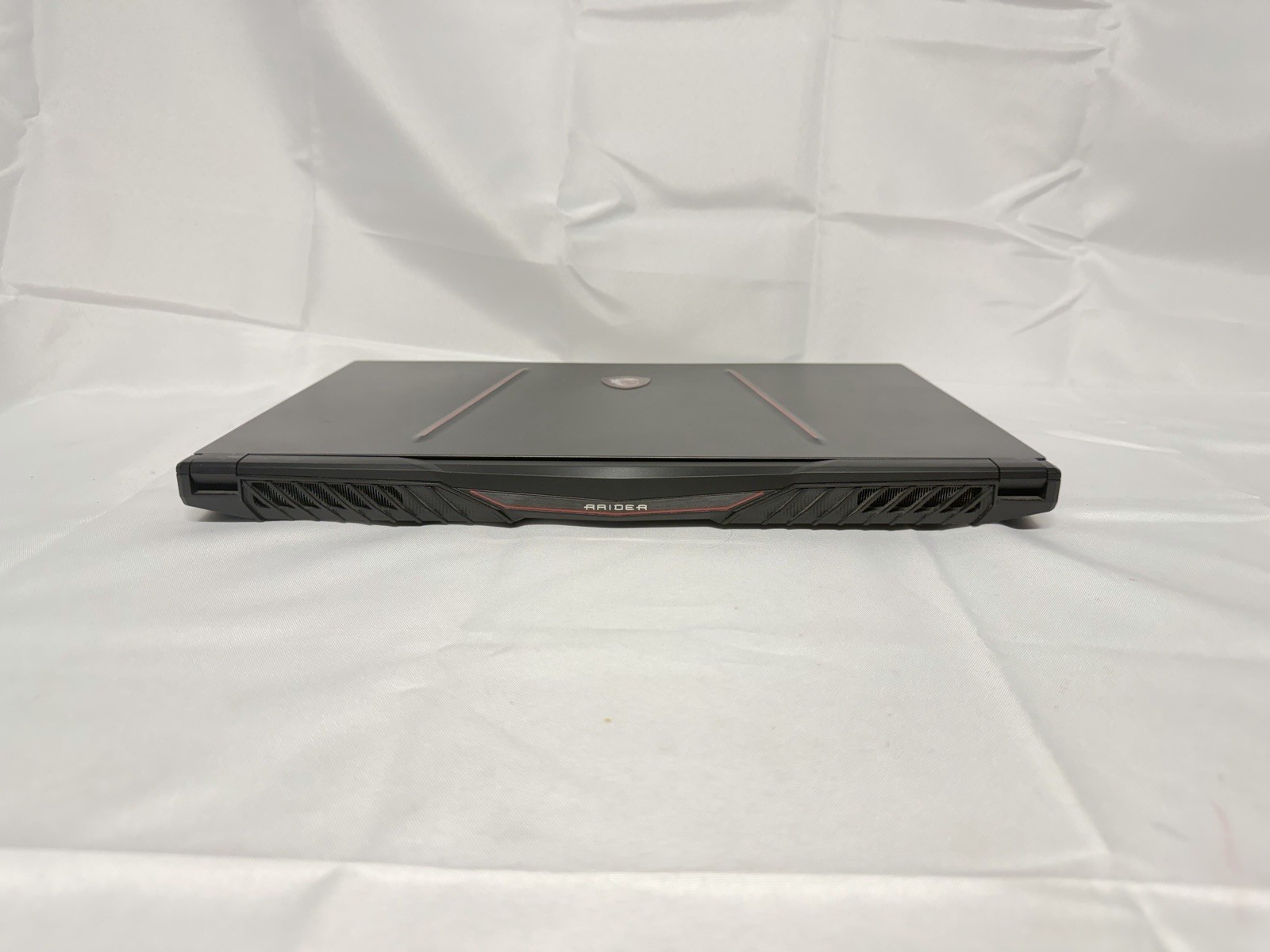 MSI GE75 Raider 10SE – 17.3″ FHD – i7-10750H – RTX 2060 – 16GB/512GB+1TB – Black