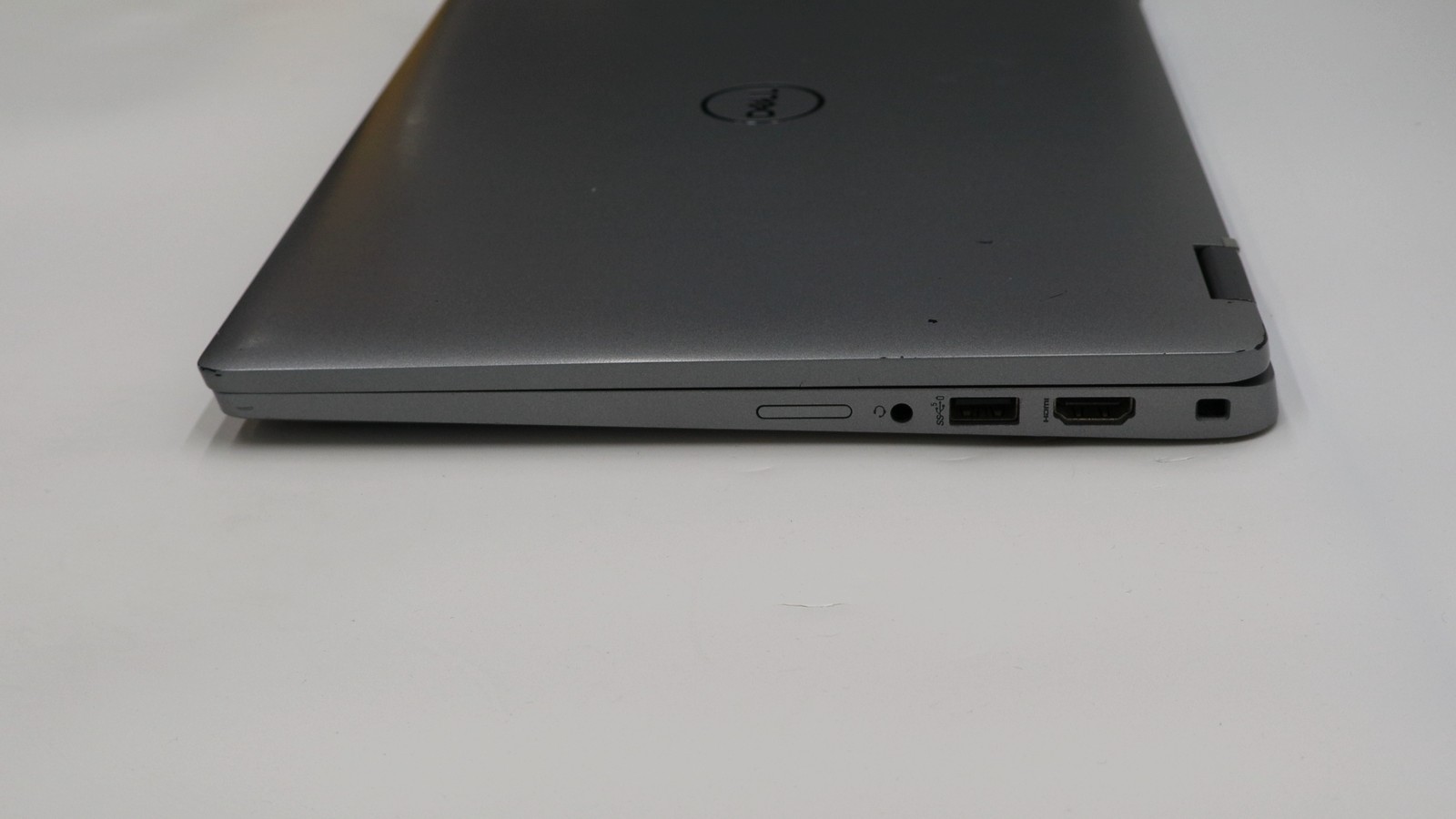 Dell Latitude 5330 13″ i7-1265u 16GB 512GB – Very Good