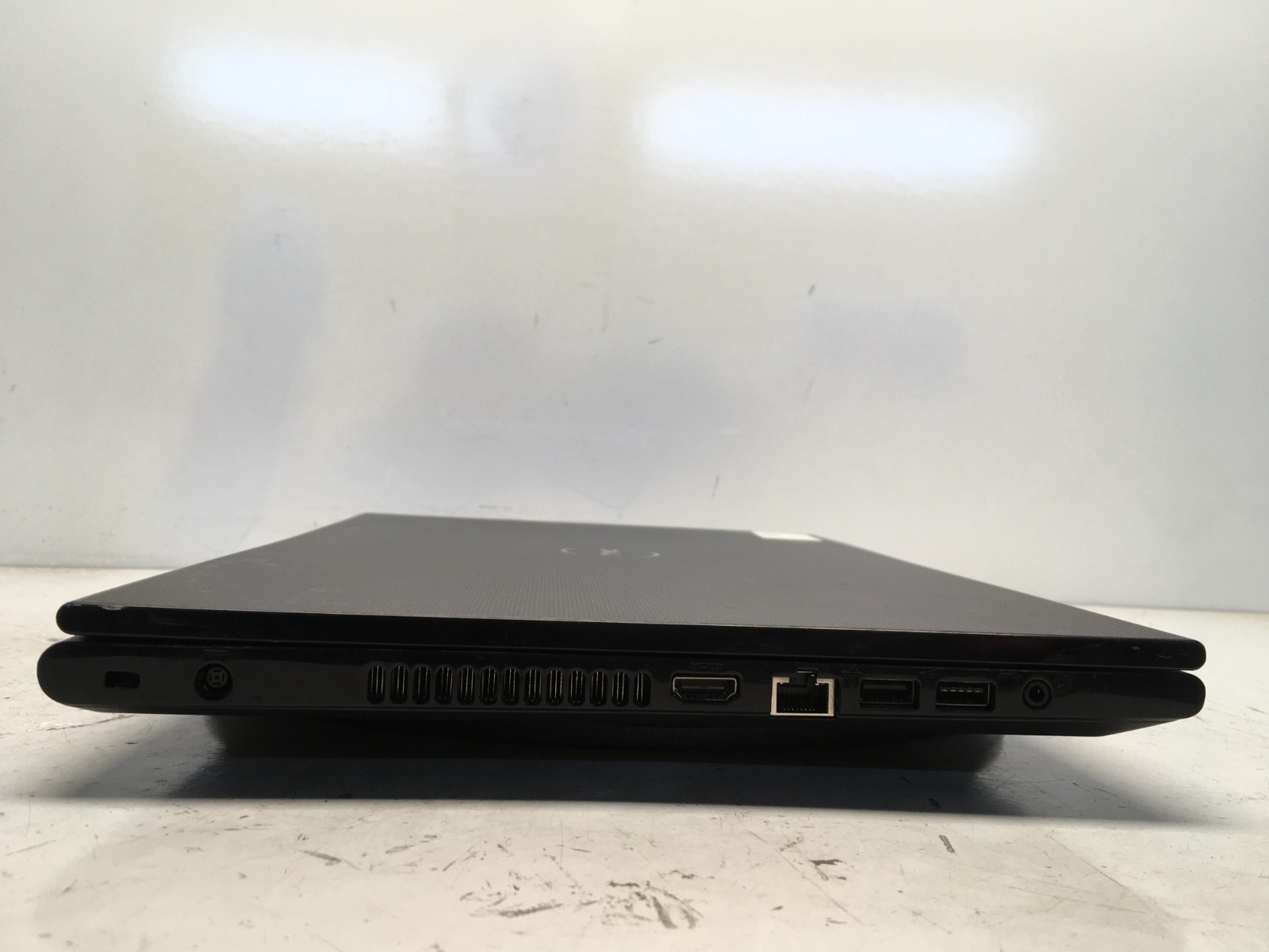 Dell Inspiron 3542 Intel i3-4005U 1.7GHz 4 GB NO HDD READ