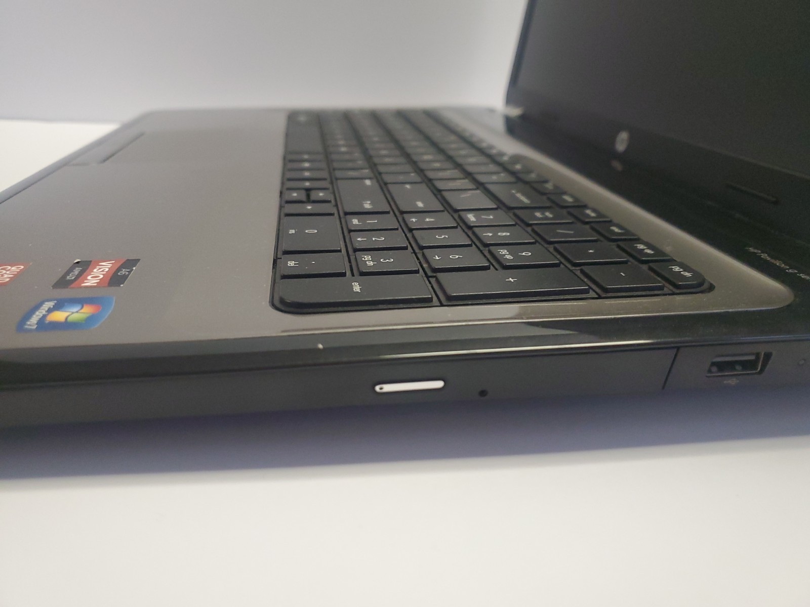 HP Pavilion g7 series Laptop 2012 4RAM, 80GB HDD Windows 7 No Battery